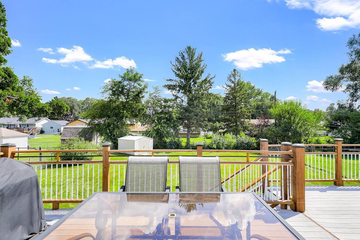 Meticulously Maintained, Walkout Rambler, Walkable to Lake Phalen