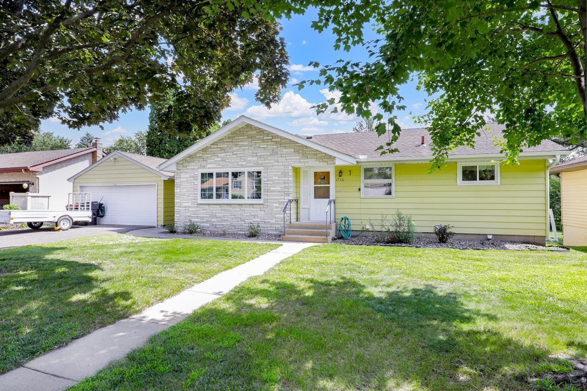 Meticulously Maintained, Walkout Rambler, Walkable to Lake Phalen