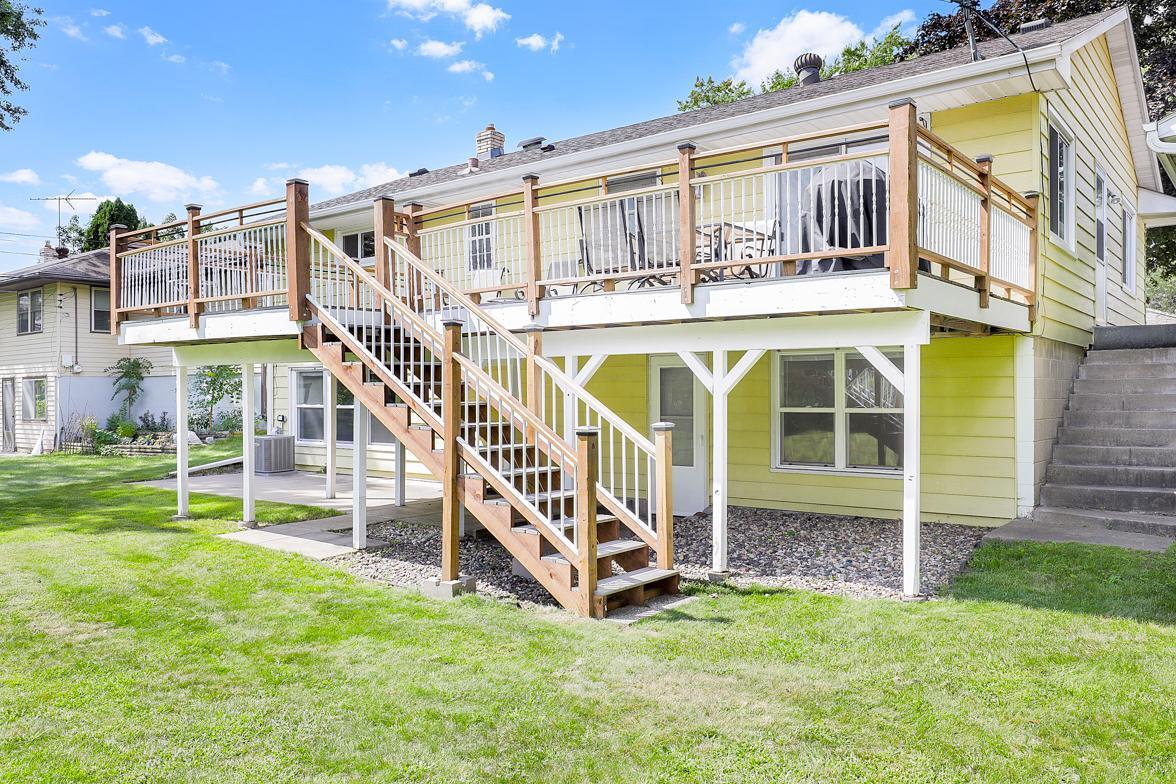Meticulously Maintained, Walkout Rambler, Walkable to Lake Phalen