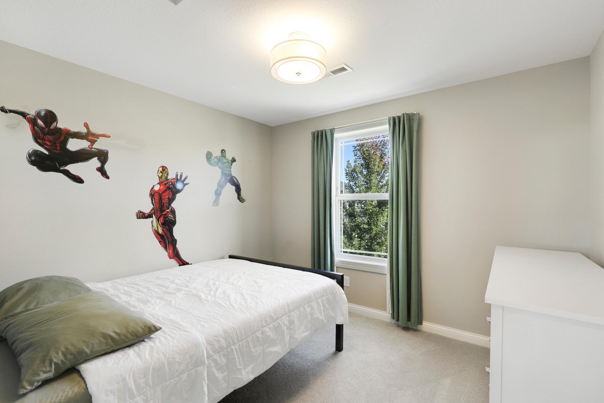 Turnkey, Walkout, 2-Story in Desireable Oxbow Cove