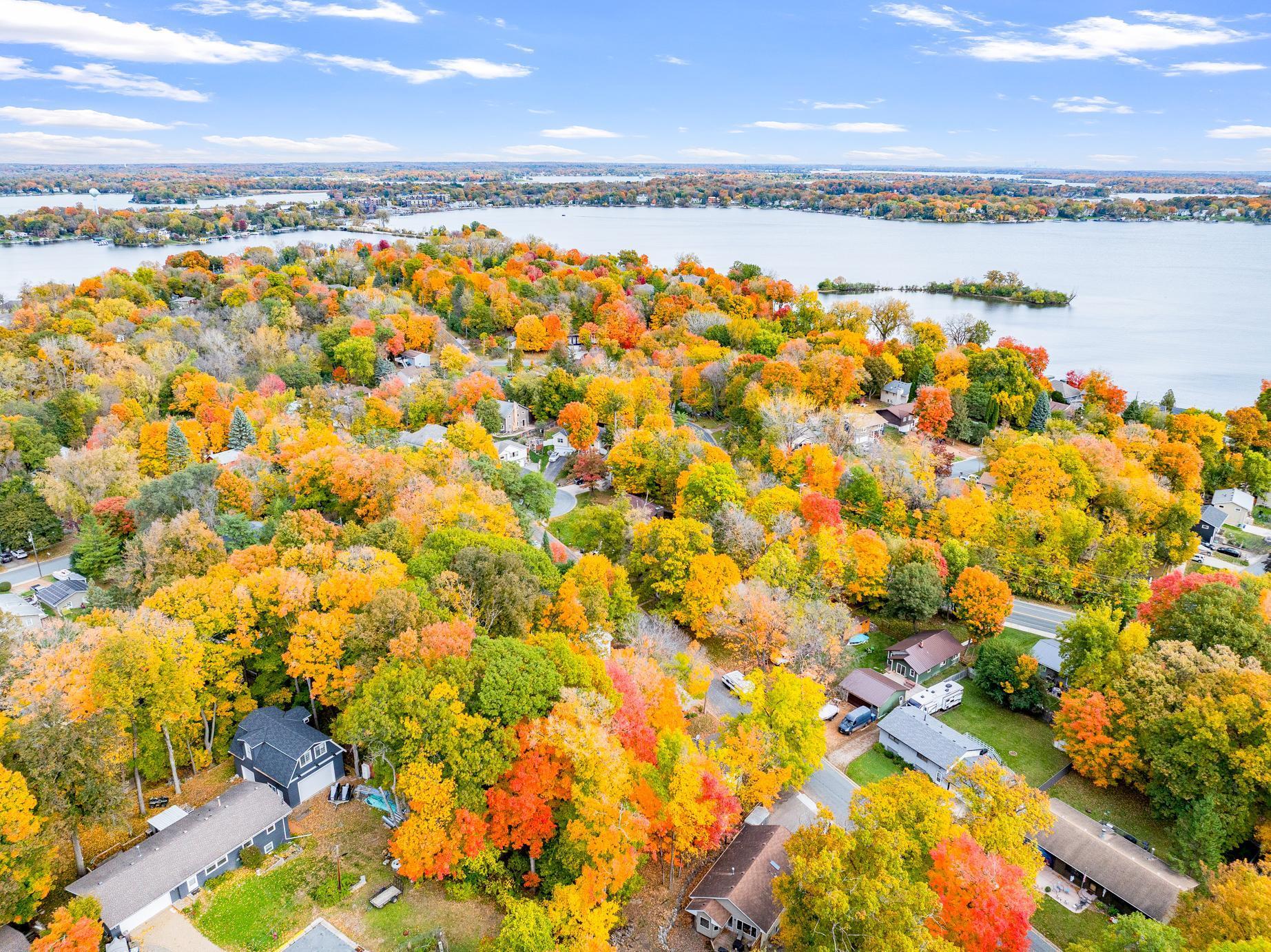 Turnkey Serenity on a Dead-End Cul-De-Sac in Mound
