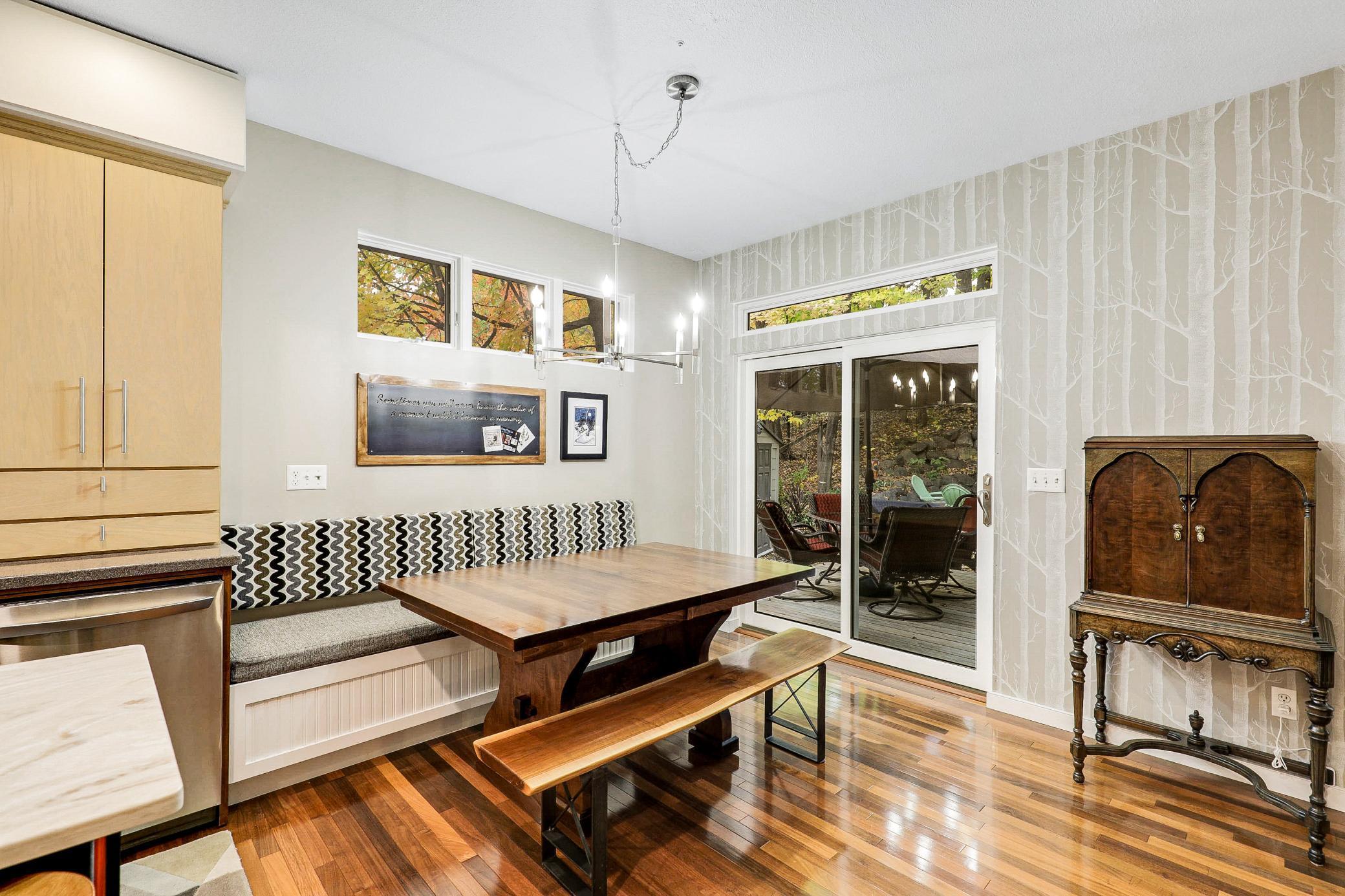 Turnkey Serenity on a Dead-End Cul-De-Sac in Mound