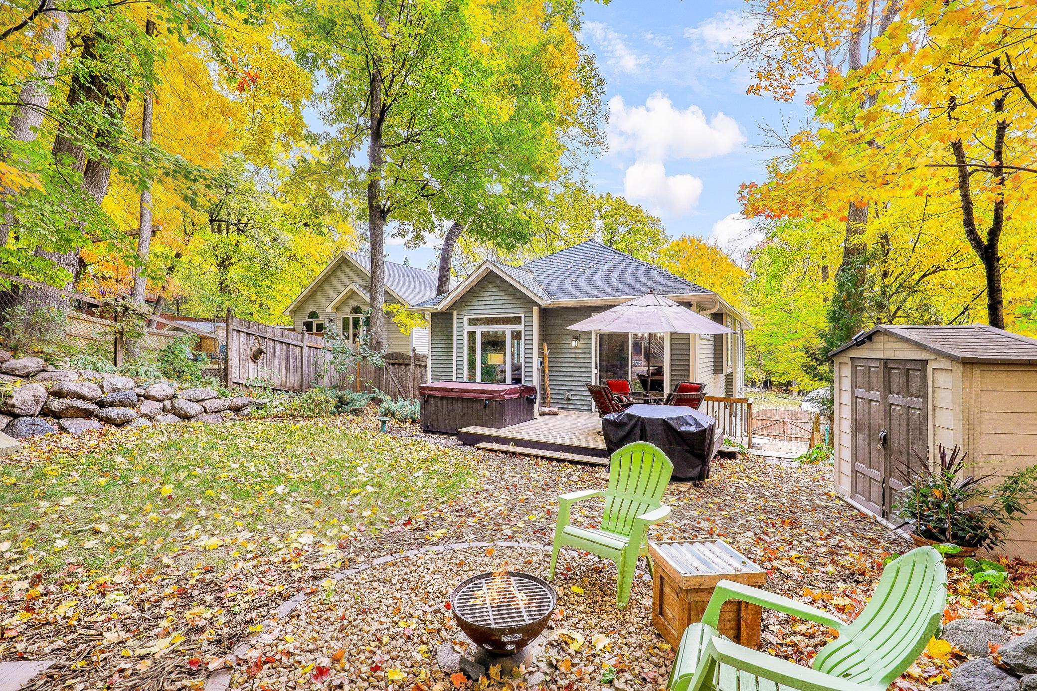 Turnkey Serenity on a Dead-End Cul-De-Sac in Mound