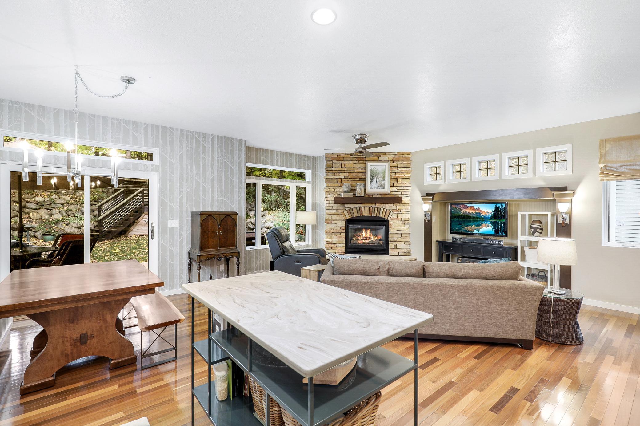 Turnkey Serenity on a Dead-End Cul-De-Sac in Mound