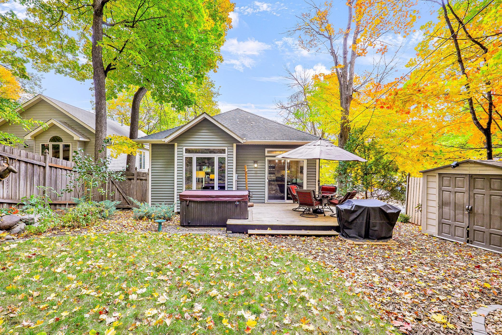 Turnkey Serenity on a Dead-End Cul-De-Sac in Mound