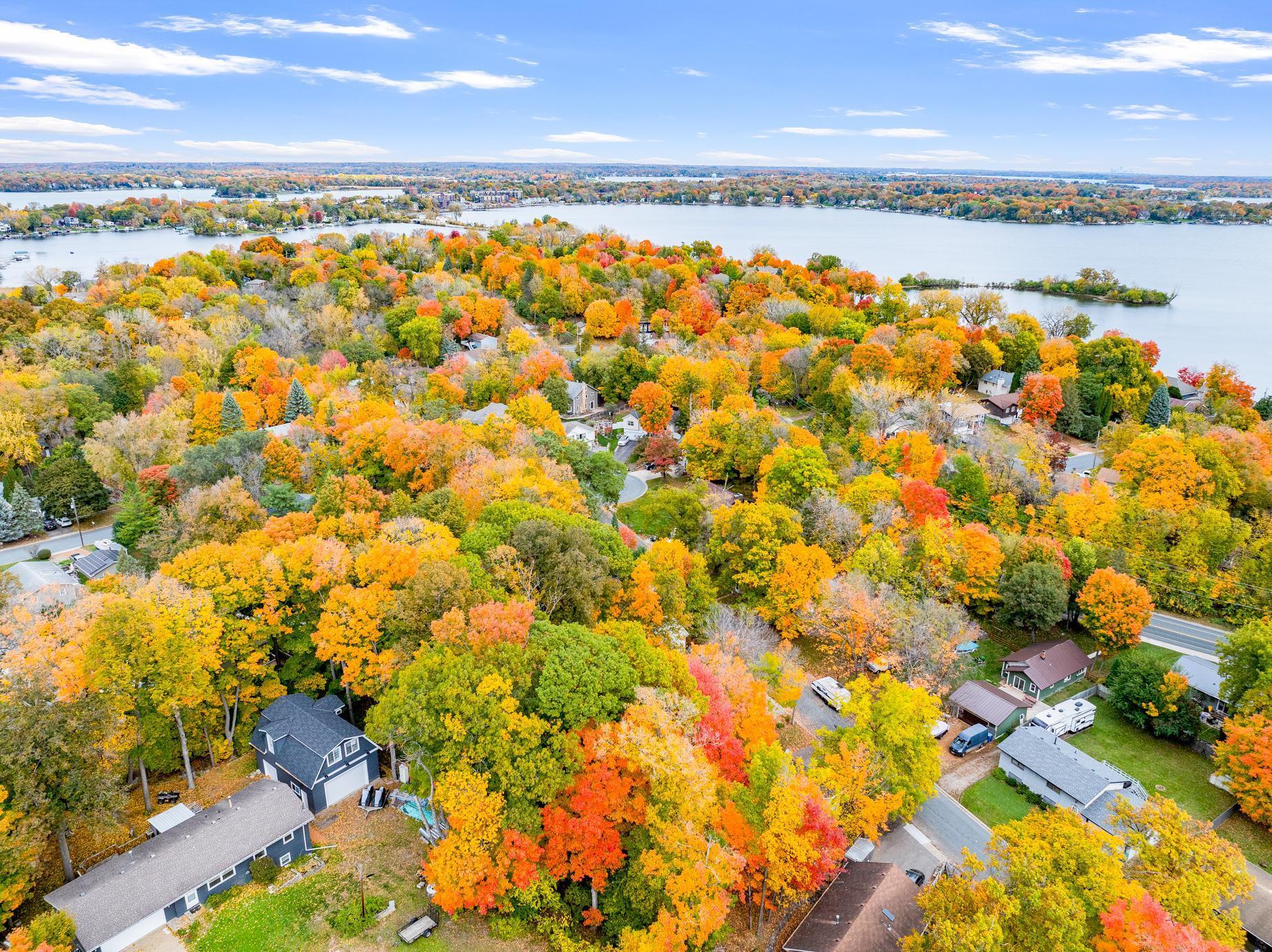 Turnkey Serenity on a Dead-End Cul-De-Sac in Mound
