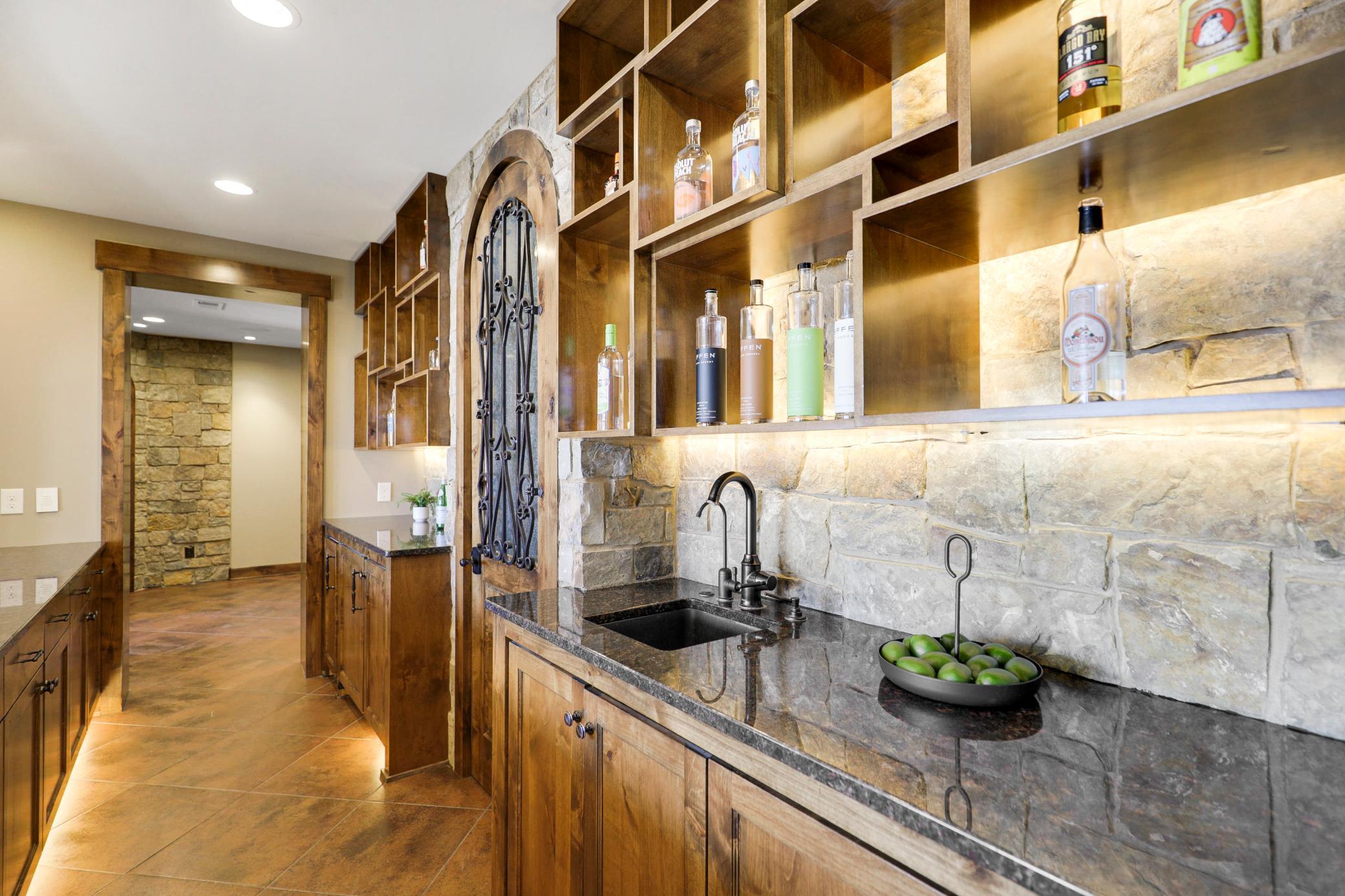 2013 Stonewood on Smithtown Bay, Lake Minnetonka