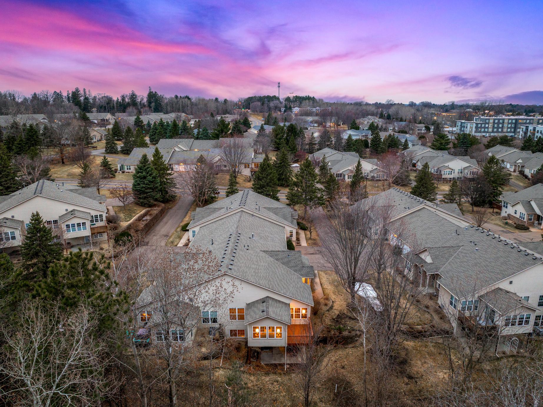 Main Floor Living in this Turnkey, 1-Story, Walkout Townhouse