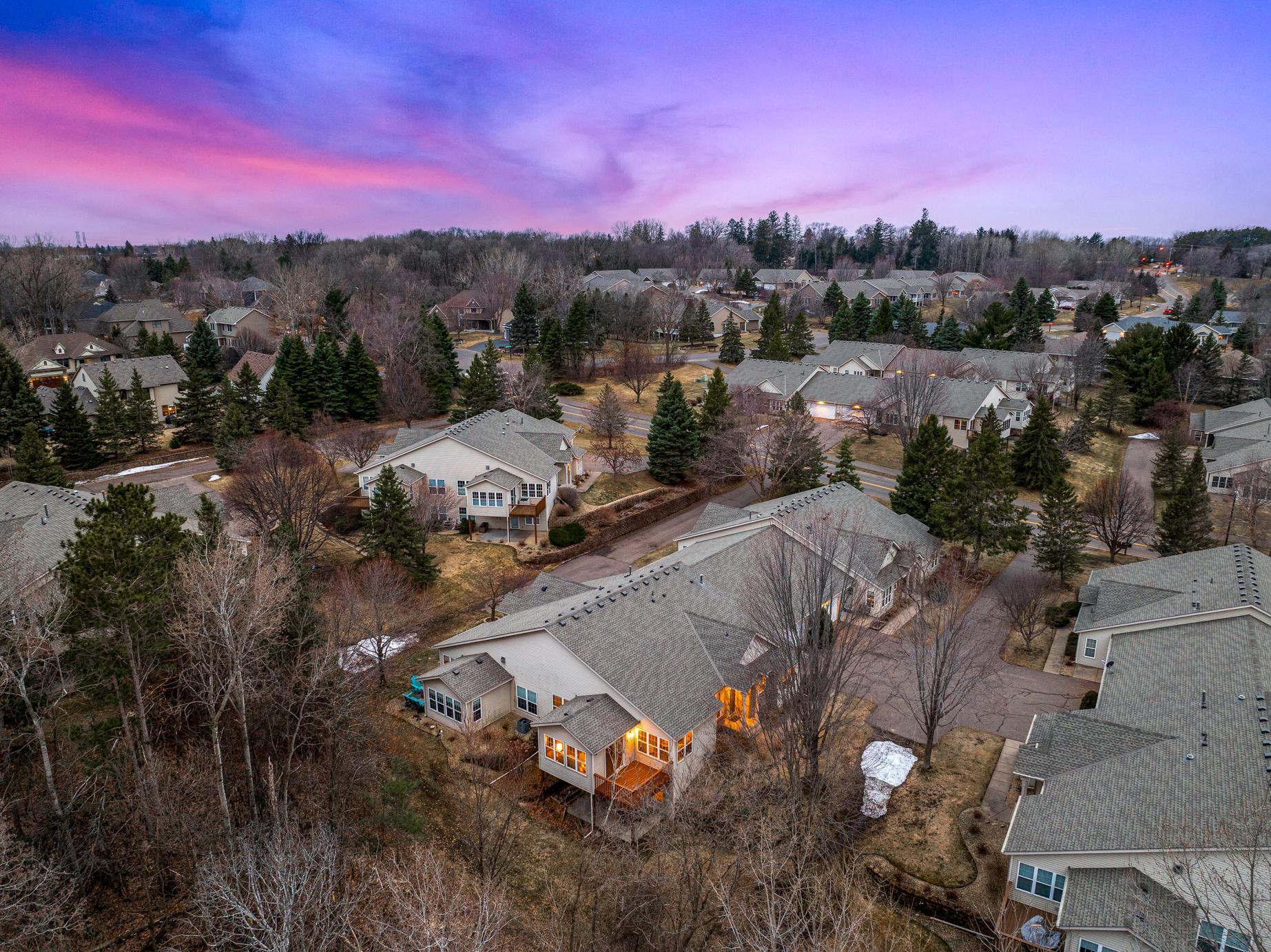 Main Floor Living in this Turnkey, 1-Story, Walkout Townhouse