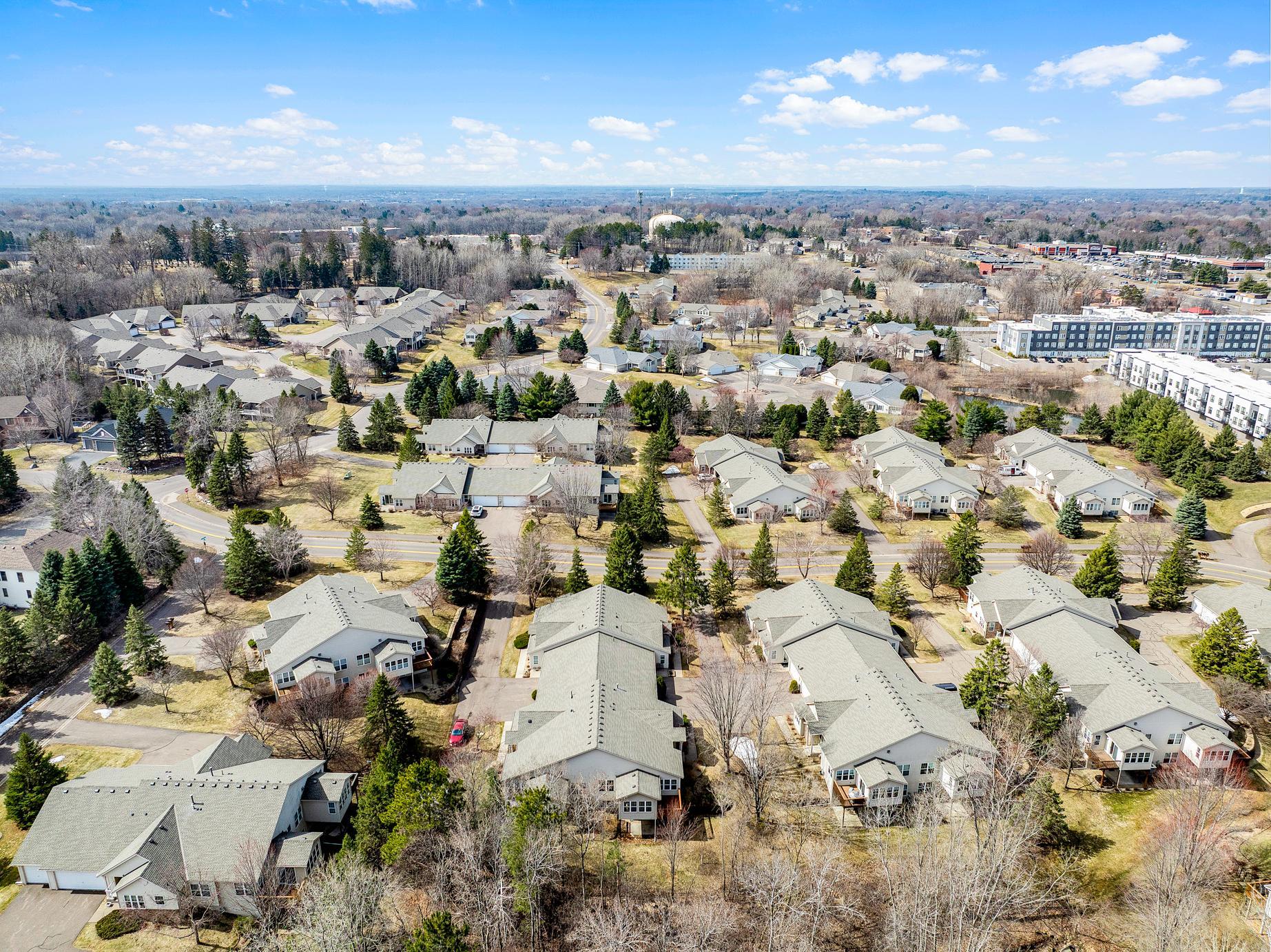 Main Floor Living in this Turnkey, 1-Story, Walkout Townhouse