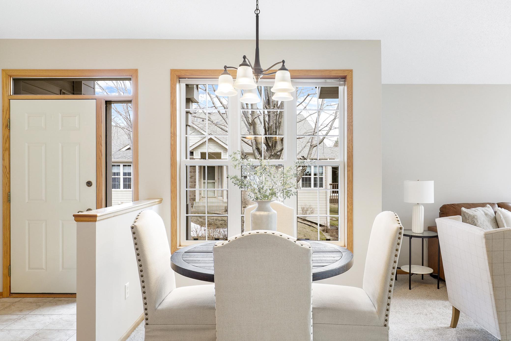 Main Floor Living in this Turnkey, 1-Story, Walkout Townhouse