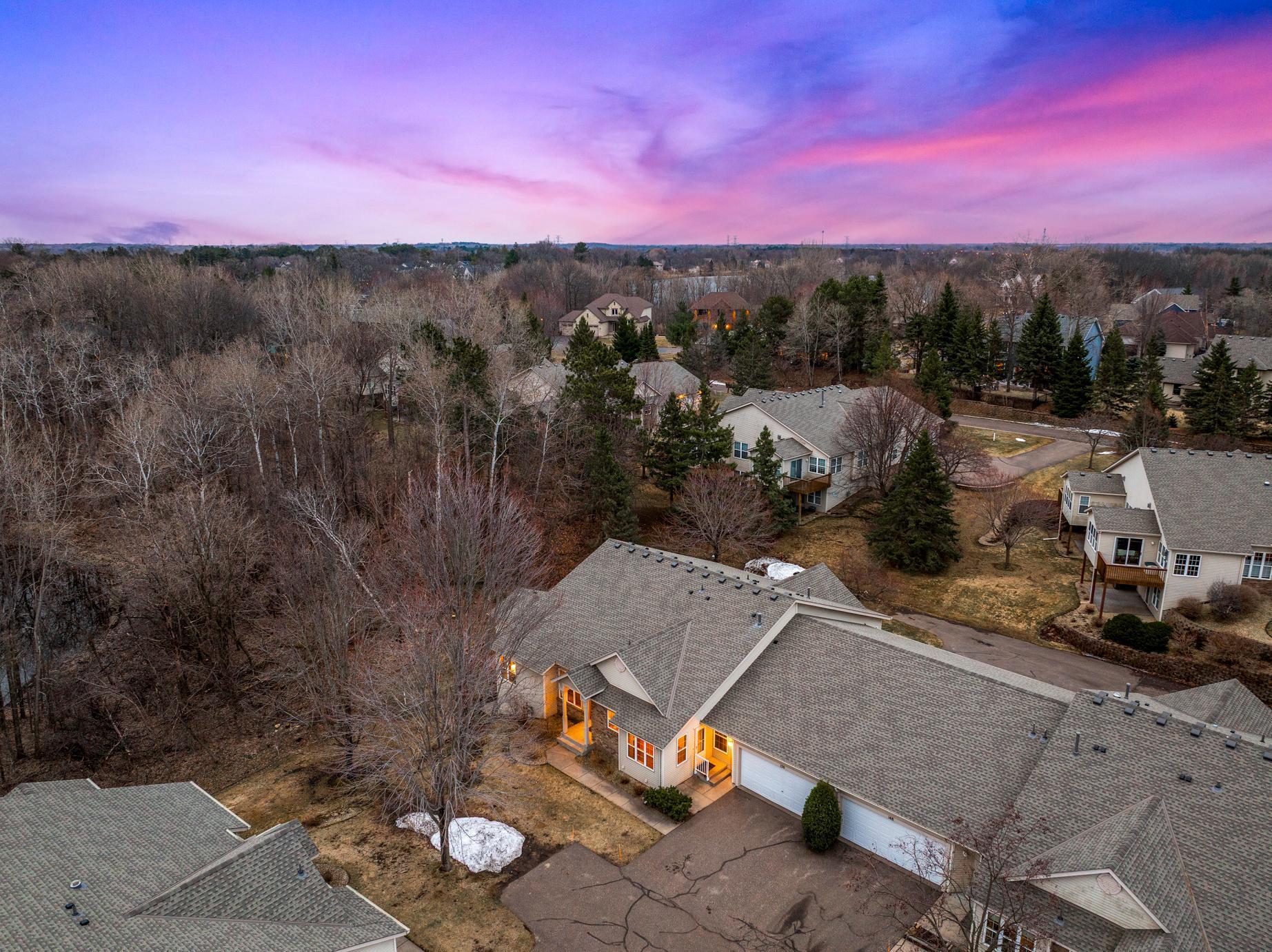 Main Floor Living in this Turnkey, 1-Story, Walkout Townhouse