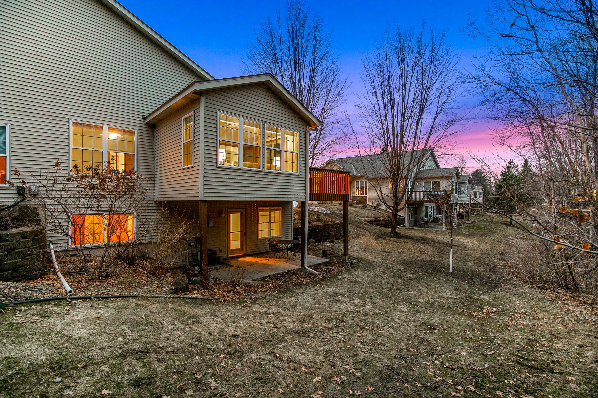 Main Floor Living in this Turnkey, 1-Story, Walkout Townhouse