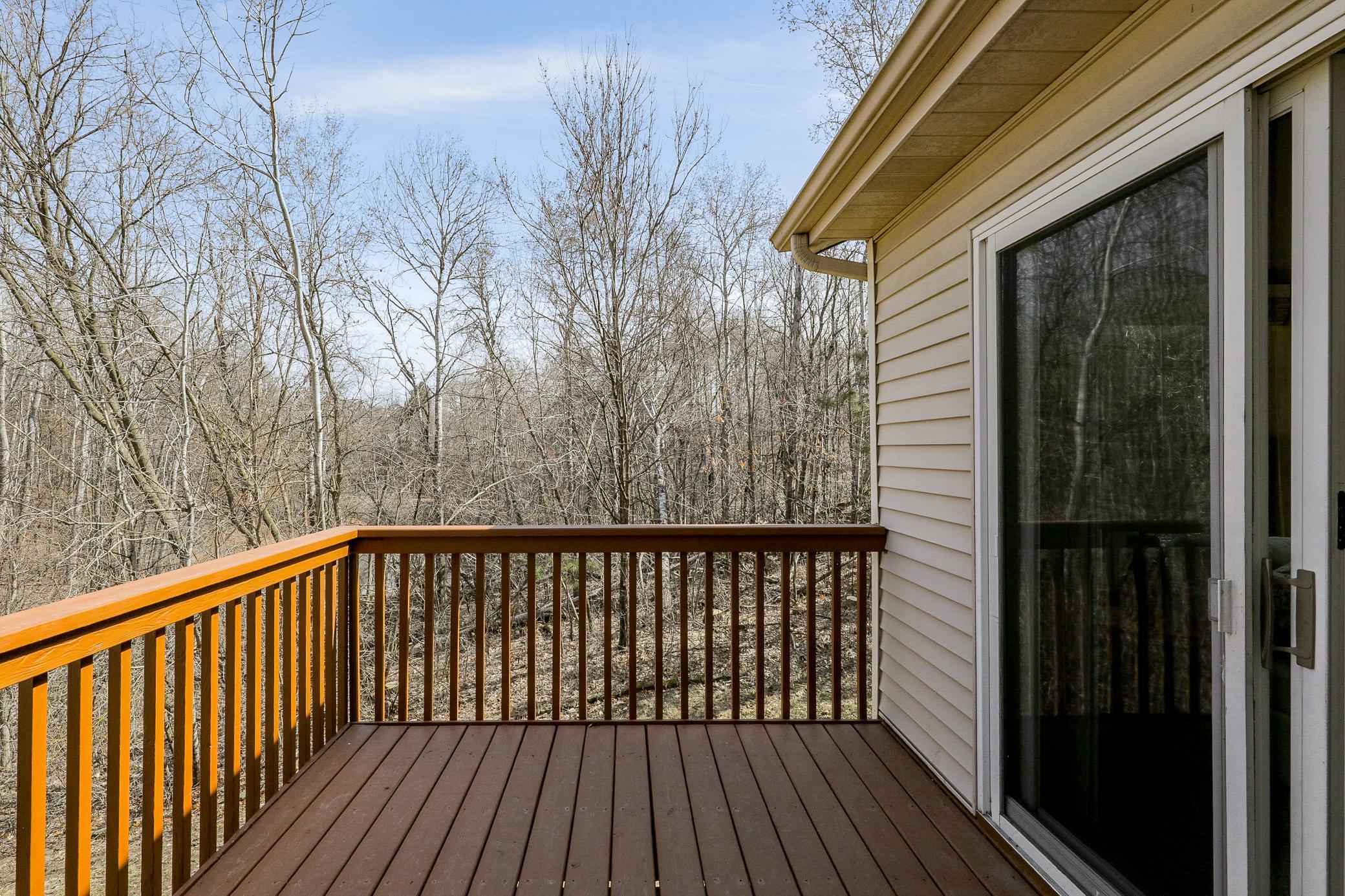 Main Floor Living in this Turnkey, 1-Story, Walkout Townhouse