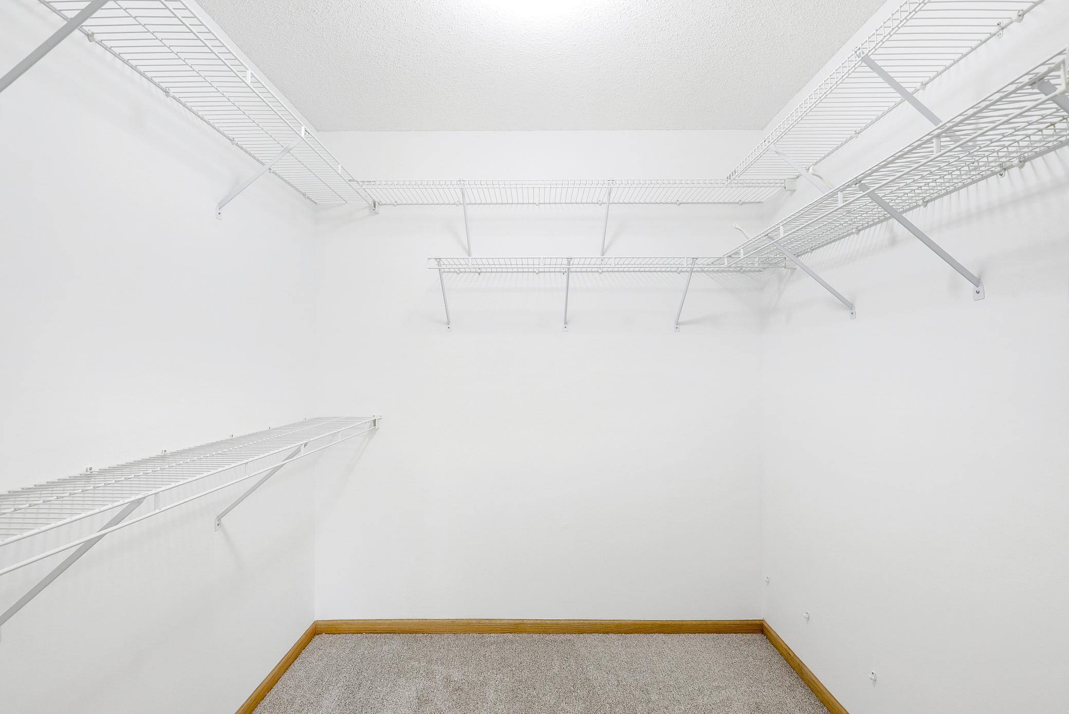 Main Floor Living in this Turnkey, 1-Story, Walkout Townhouse