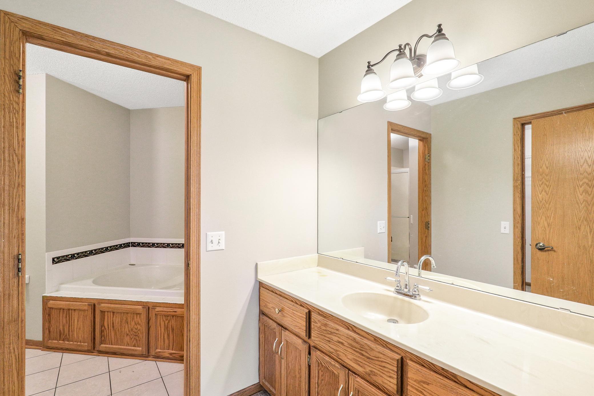 Main Floor Living in this Turnkey, 1-Story, Walkout Townhouse