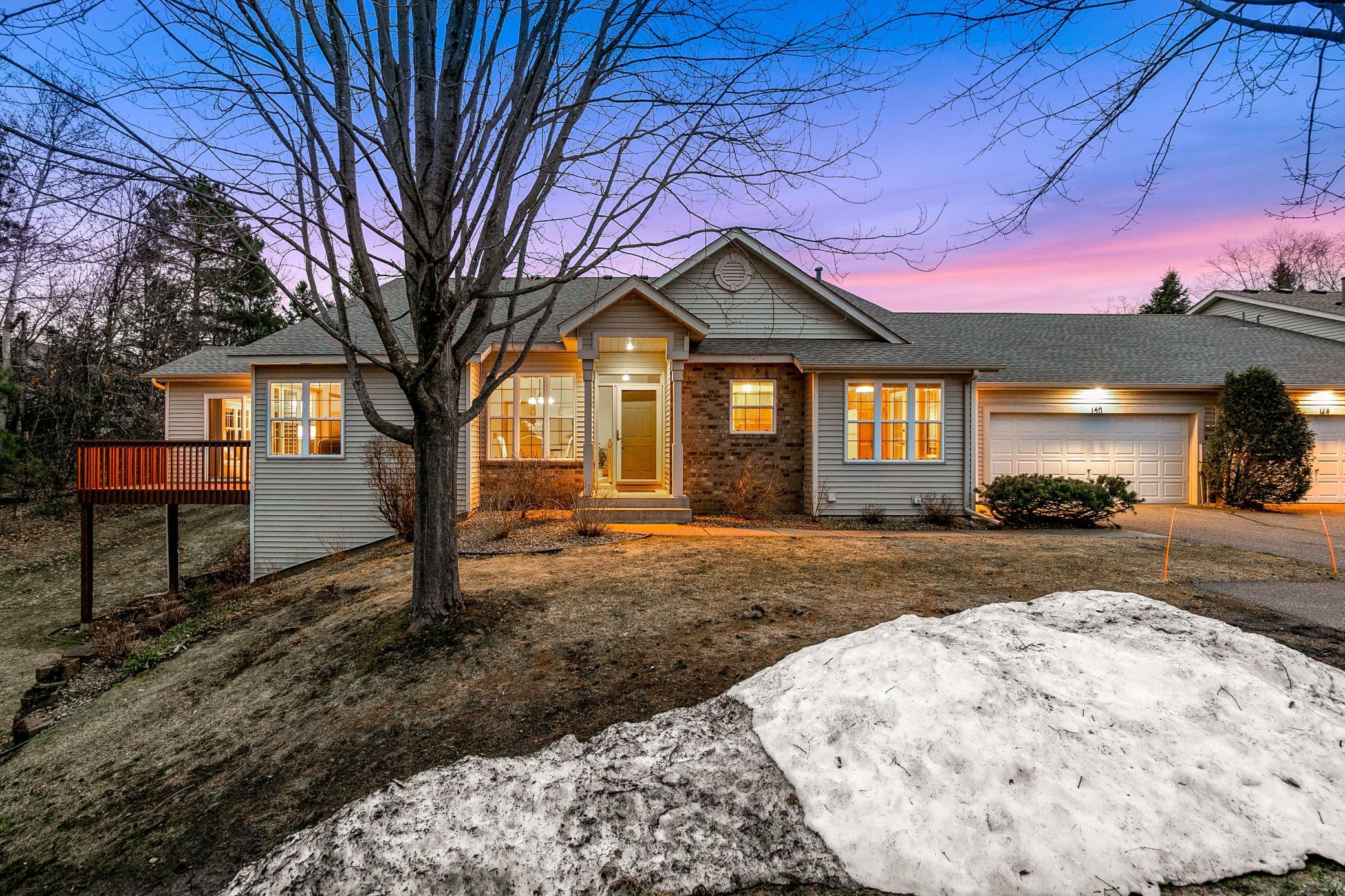 Main Floor Living in this Turnkey, 1-Story, Walkout Townhouse