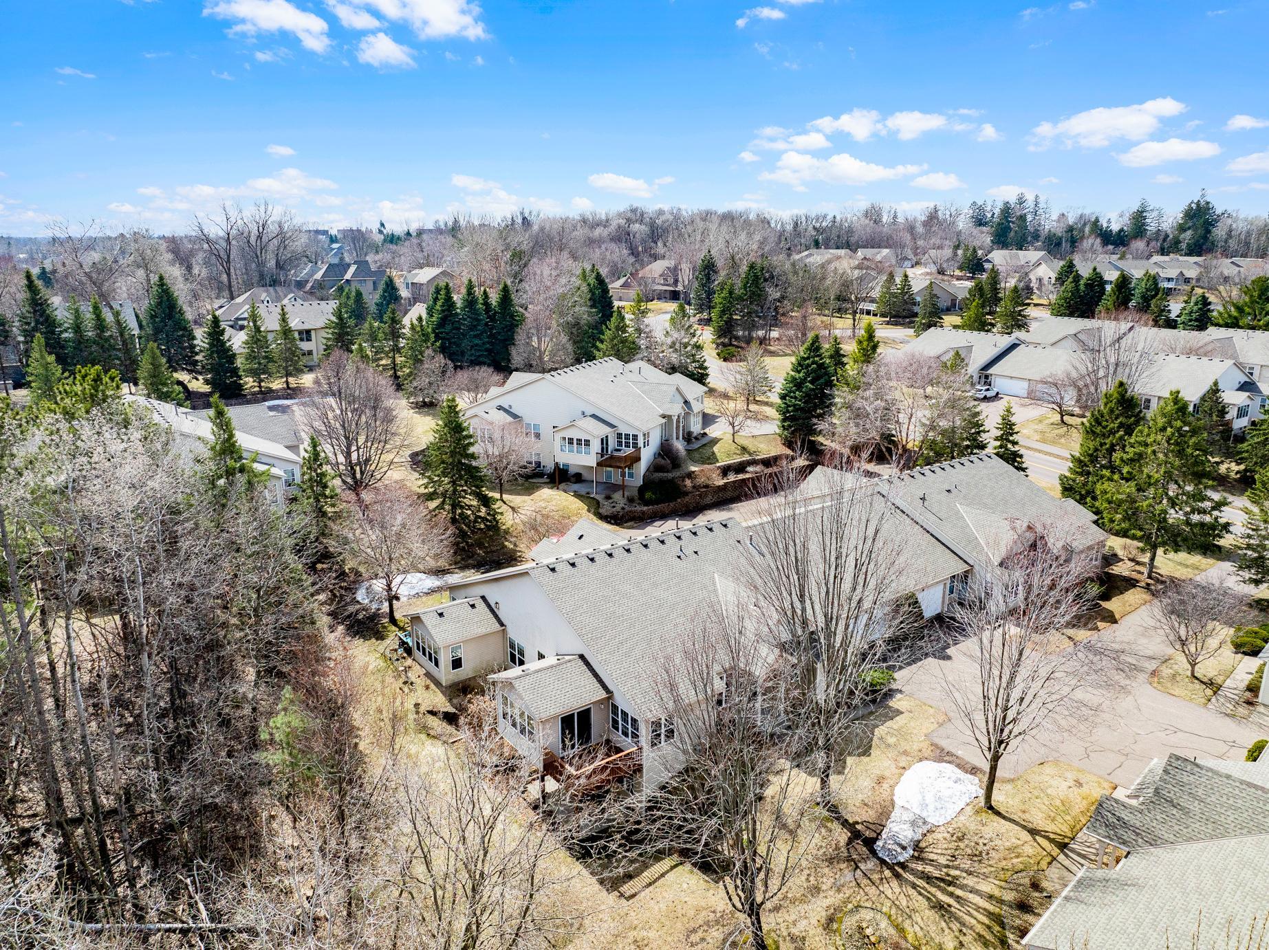 Main Floor Living in this Turnkey, 1-Story, Walkout Townhouse