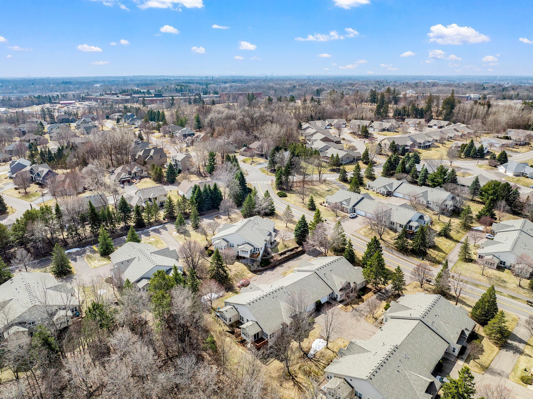 Main Floor Living in this Turnkey, 1-Story, Walkout Townhouse