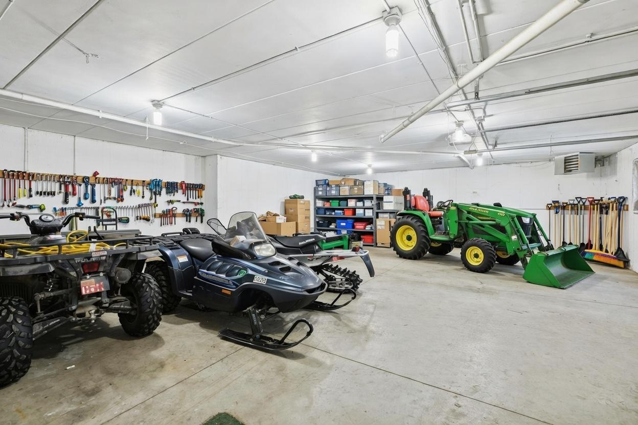 20951 Prairie Hills Lane