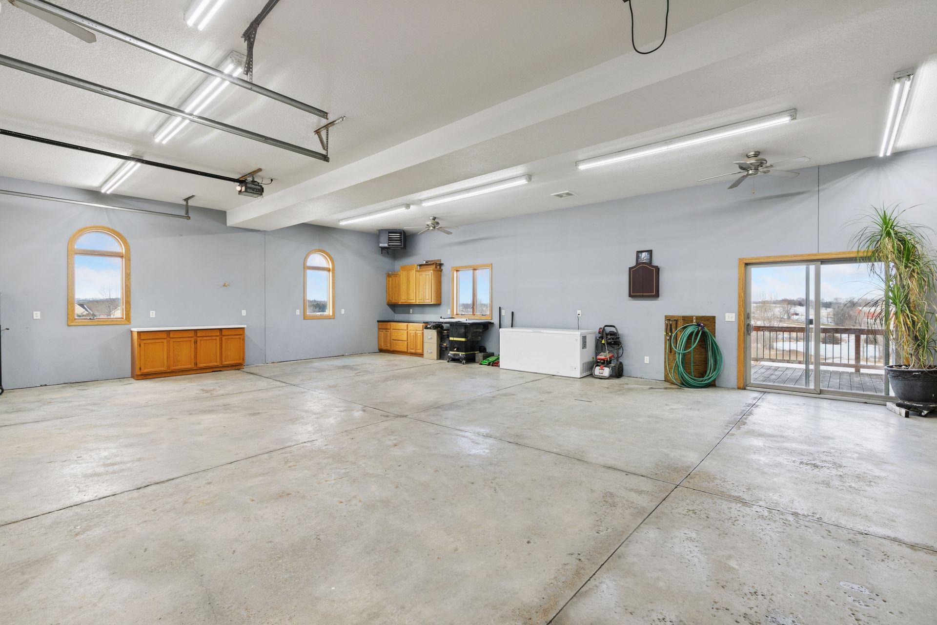 20951 Prairie Hills Lane