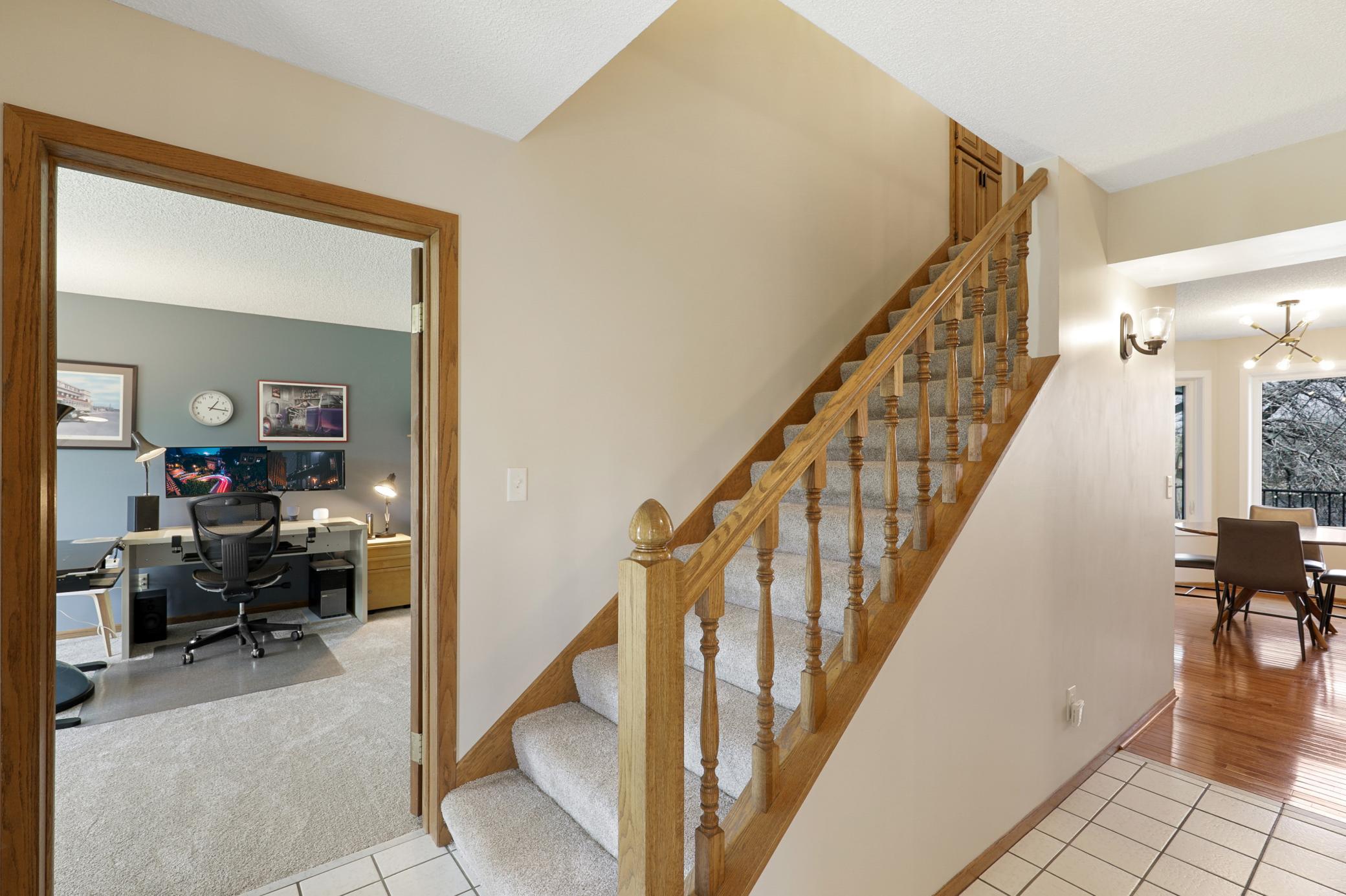 Discover the Serenity of Riverfront Living on the Mississippi