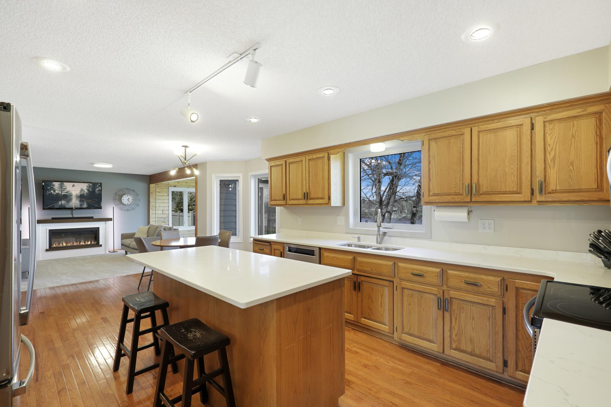 Discover the Serenity of Riverfront Living on the Mississippi