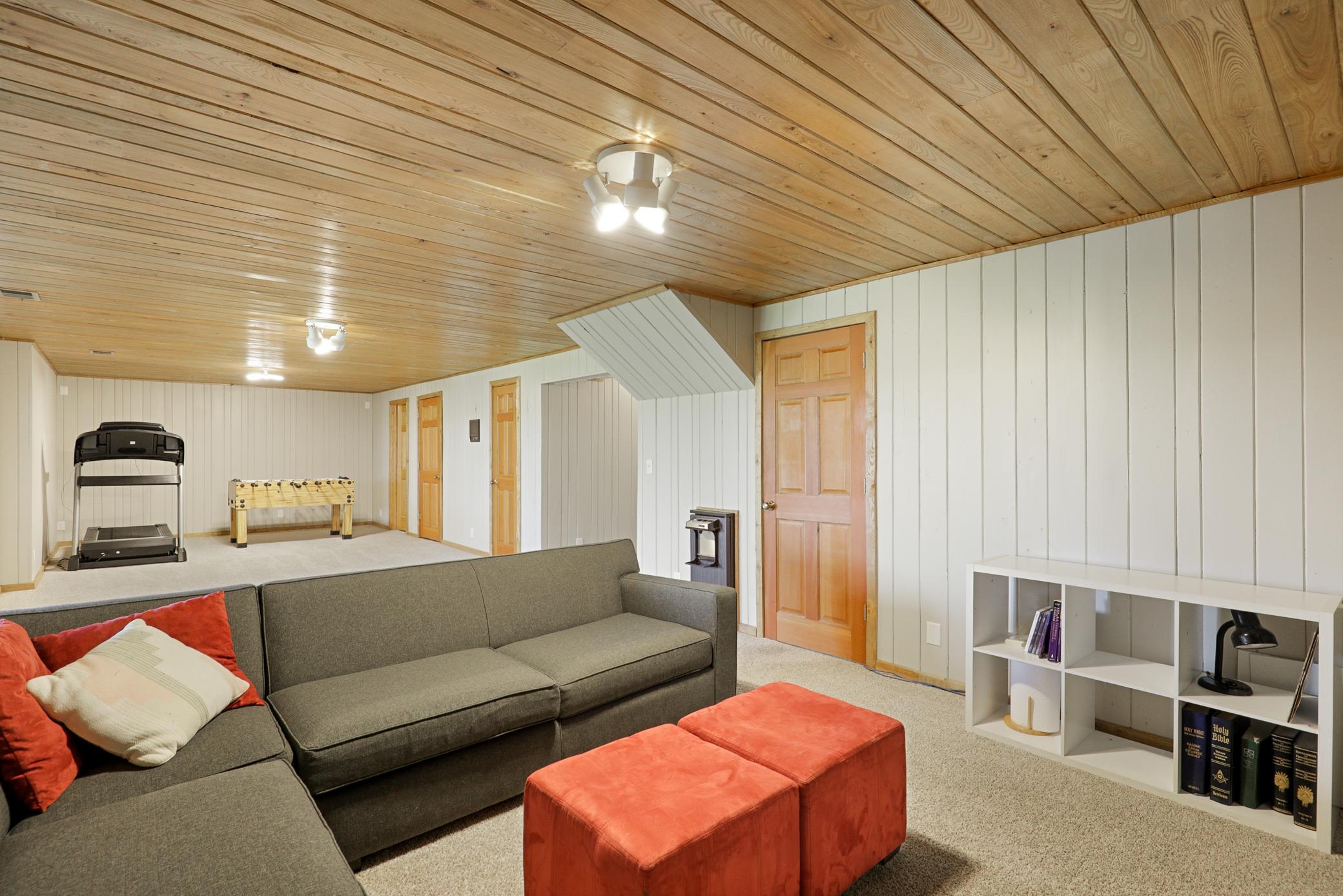 Discover the Serenity of Riverfront Living on the Mississippi