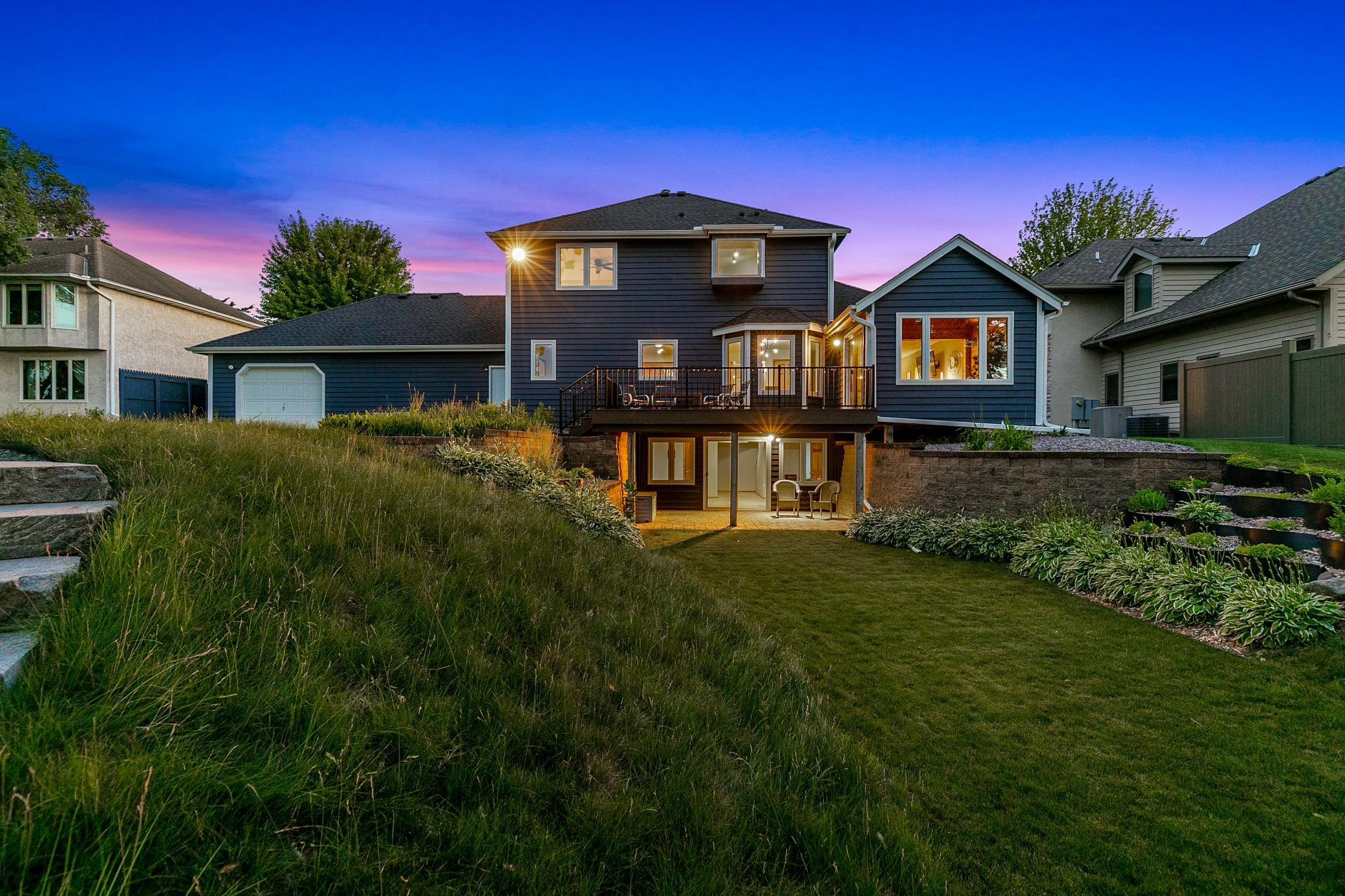 Discover the Serenity of Riverfront Living on the Mississippi