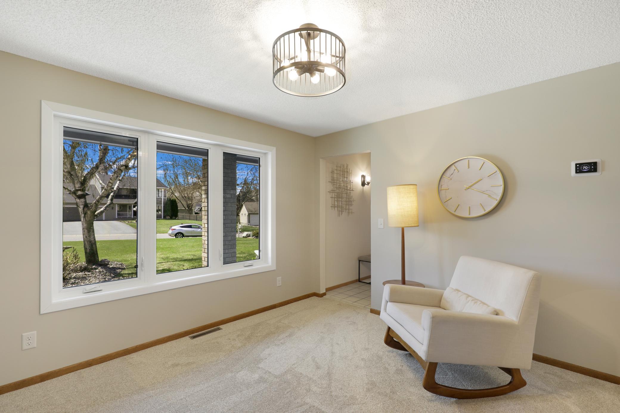 Discover the Serenity of Riverfront Living on the Mississippi