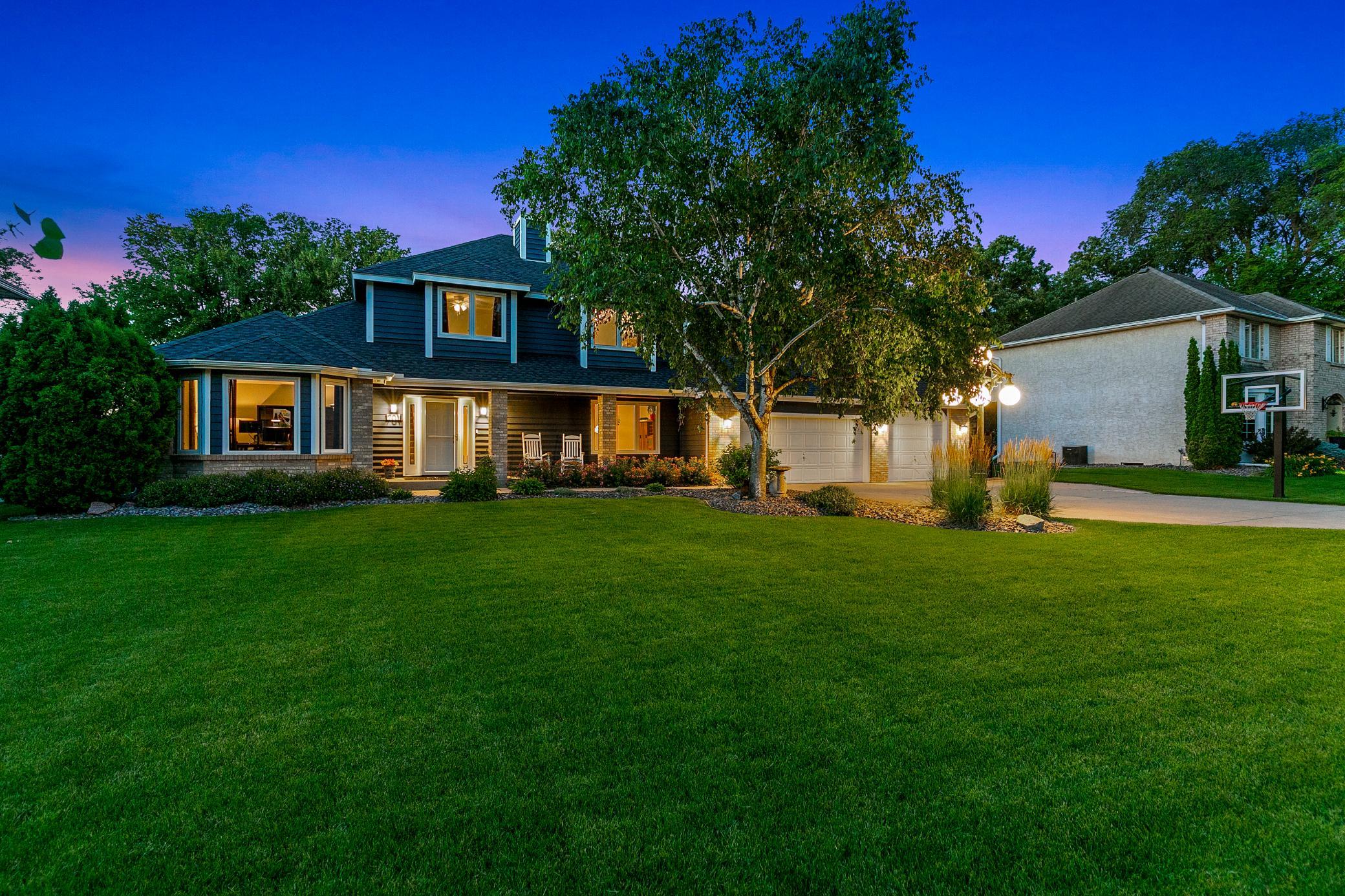 Discover the Serenity of Riverfront Living on the Mississippi