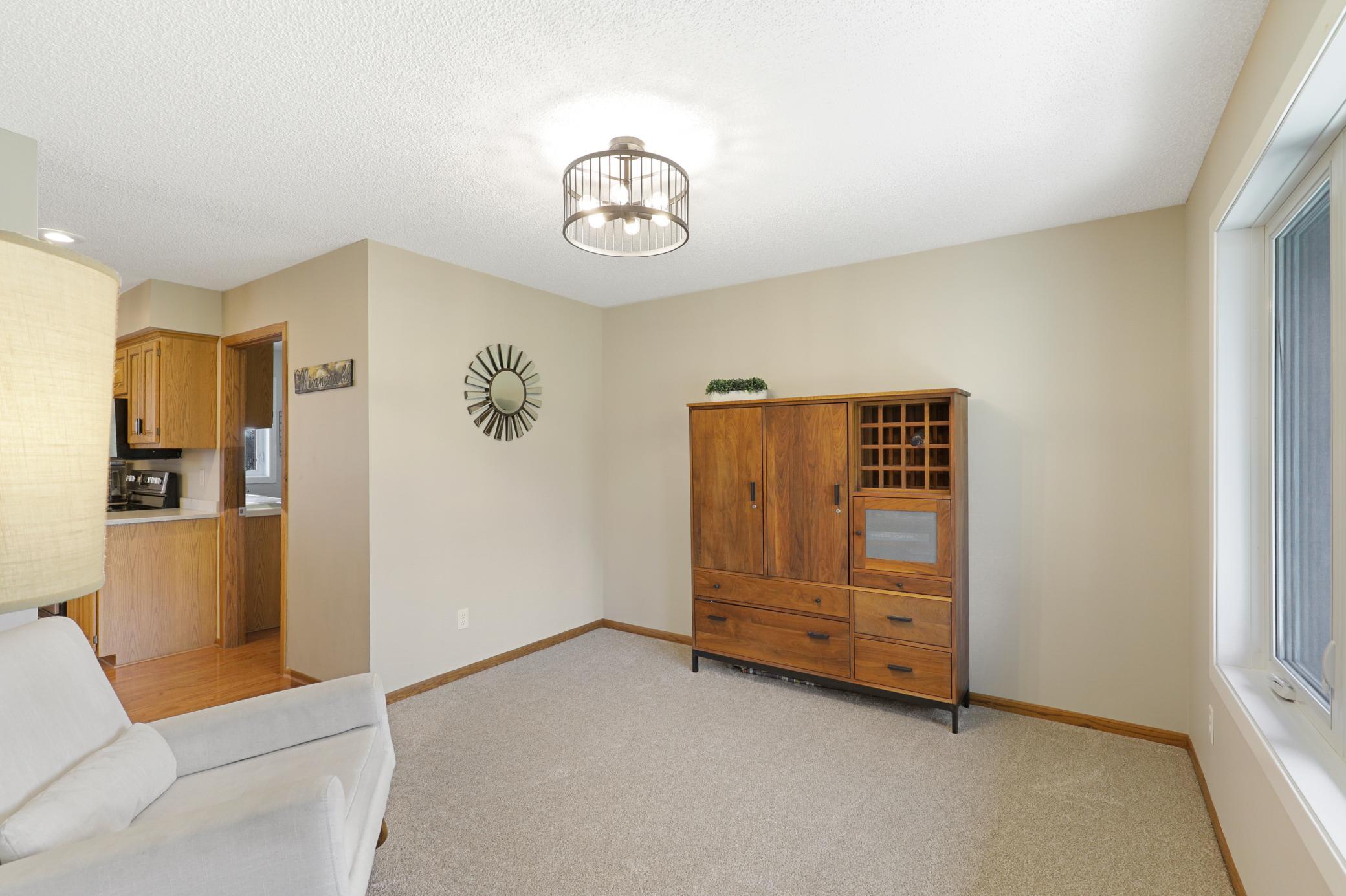 Discover the Serenity of Riverfront Living on the Mississippi