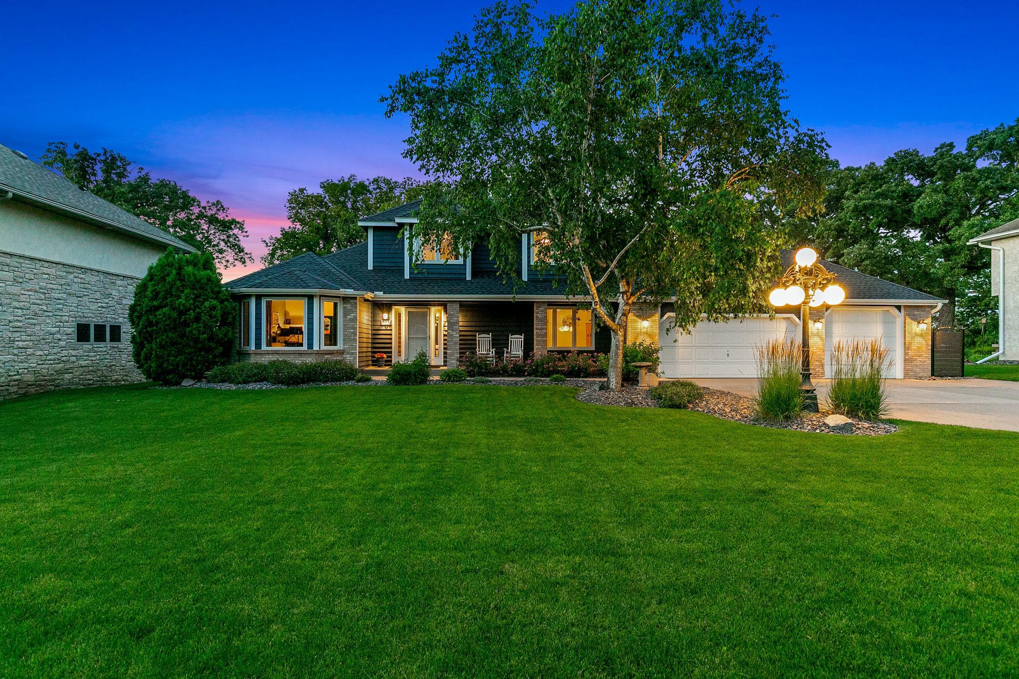 Discover the Serenity of Riverfront Living on the Mississippi