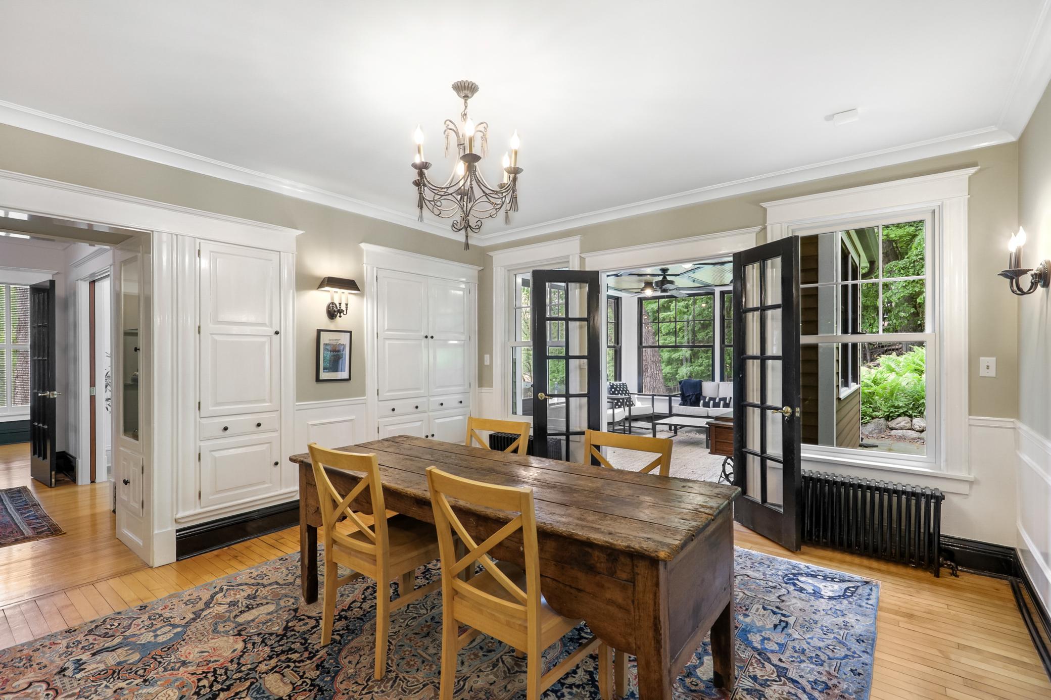 1920's charm meets 2020's luxury at this private Woodland estate