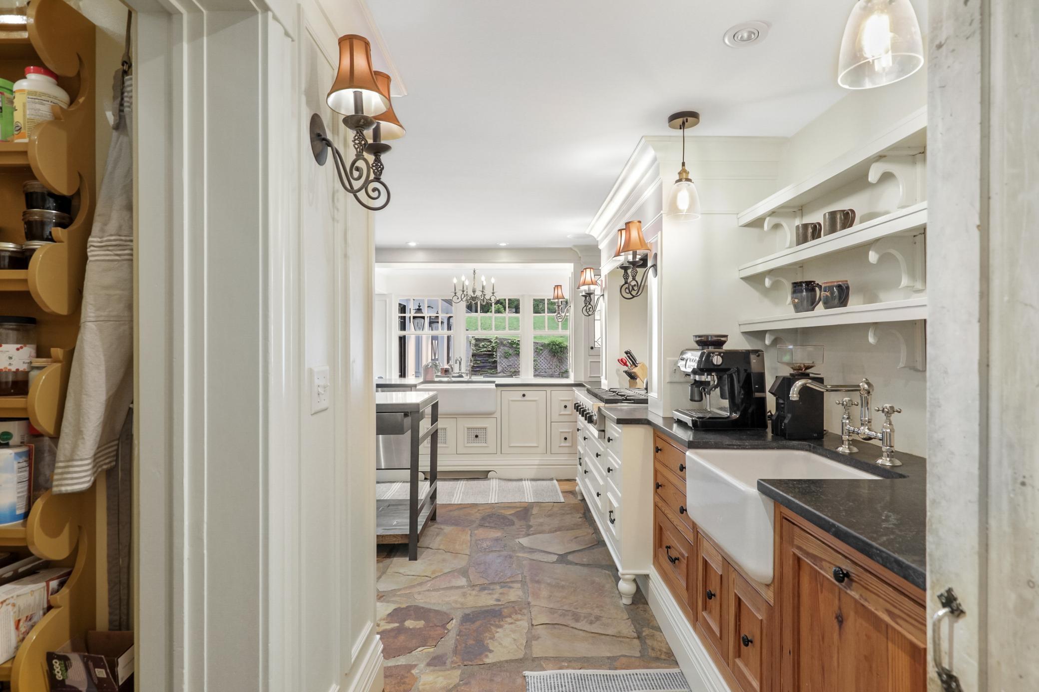 1920's charm meets 2020's luxury at this private Woodland estate