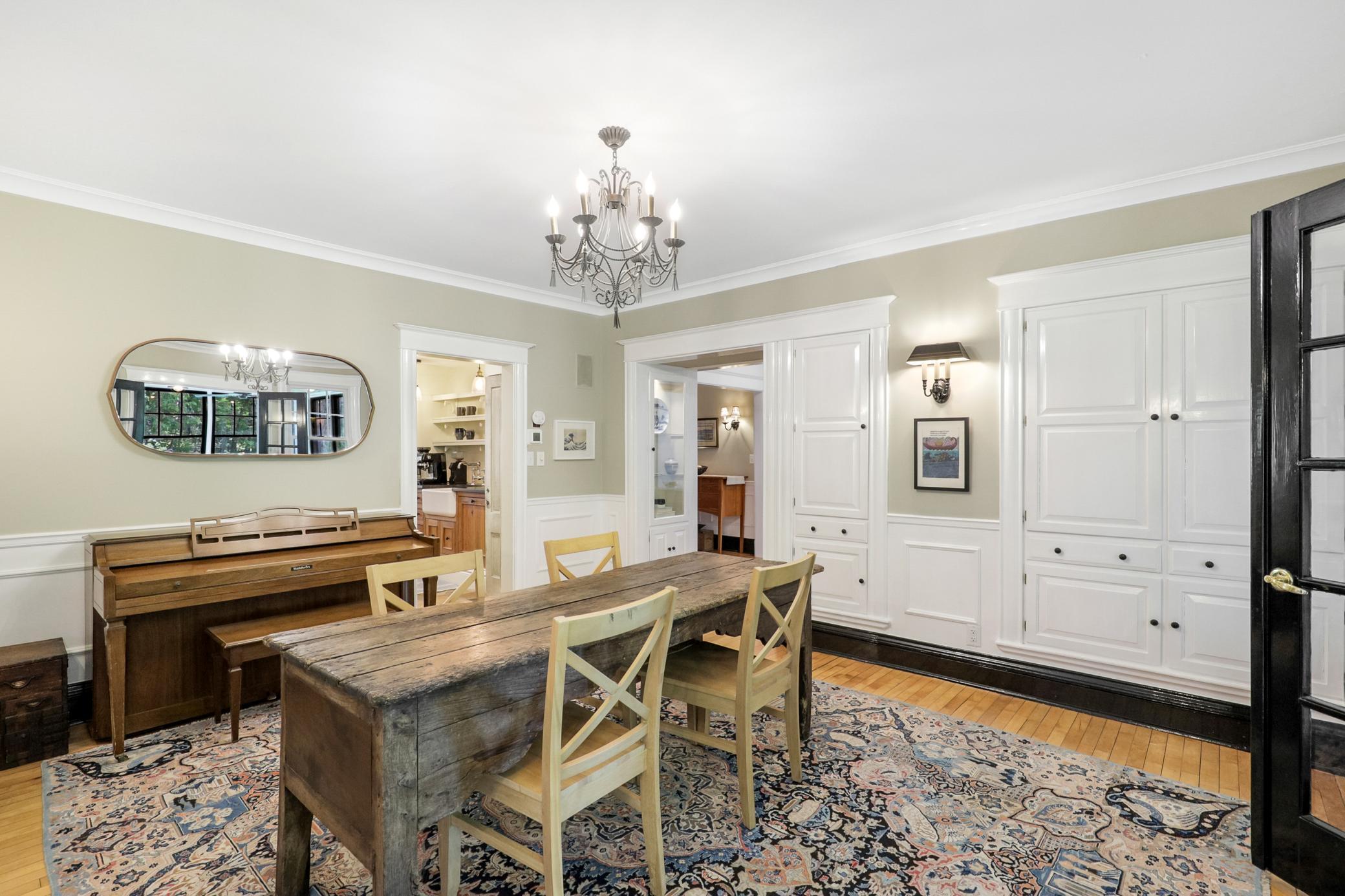 1920's charm meets 2020's luxury at this private Woodland estate