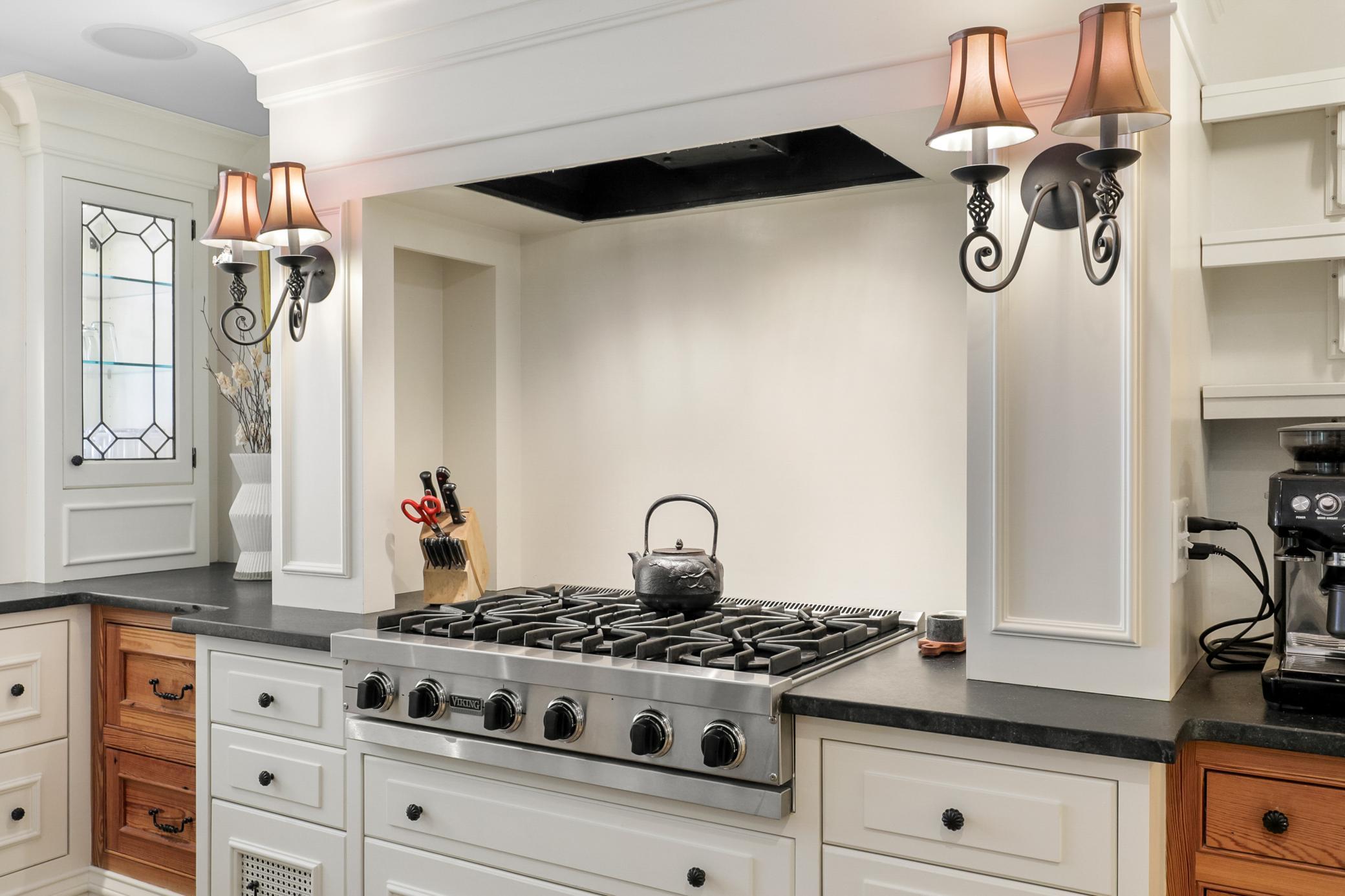 1920's charm meets 2020's luxury at this private Woodland estate