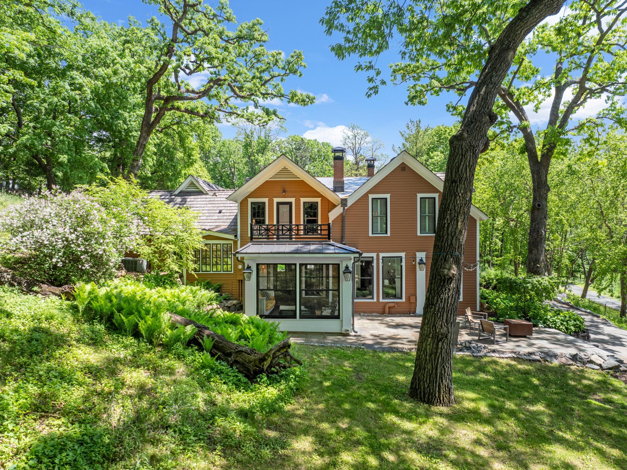 1920's charm meets 2020's luxury at this private Woodland estate