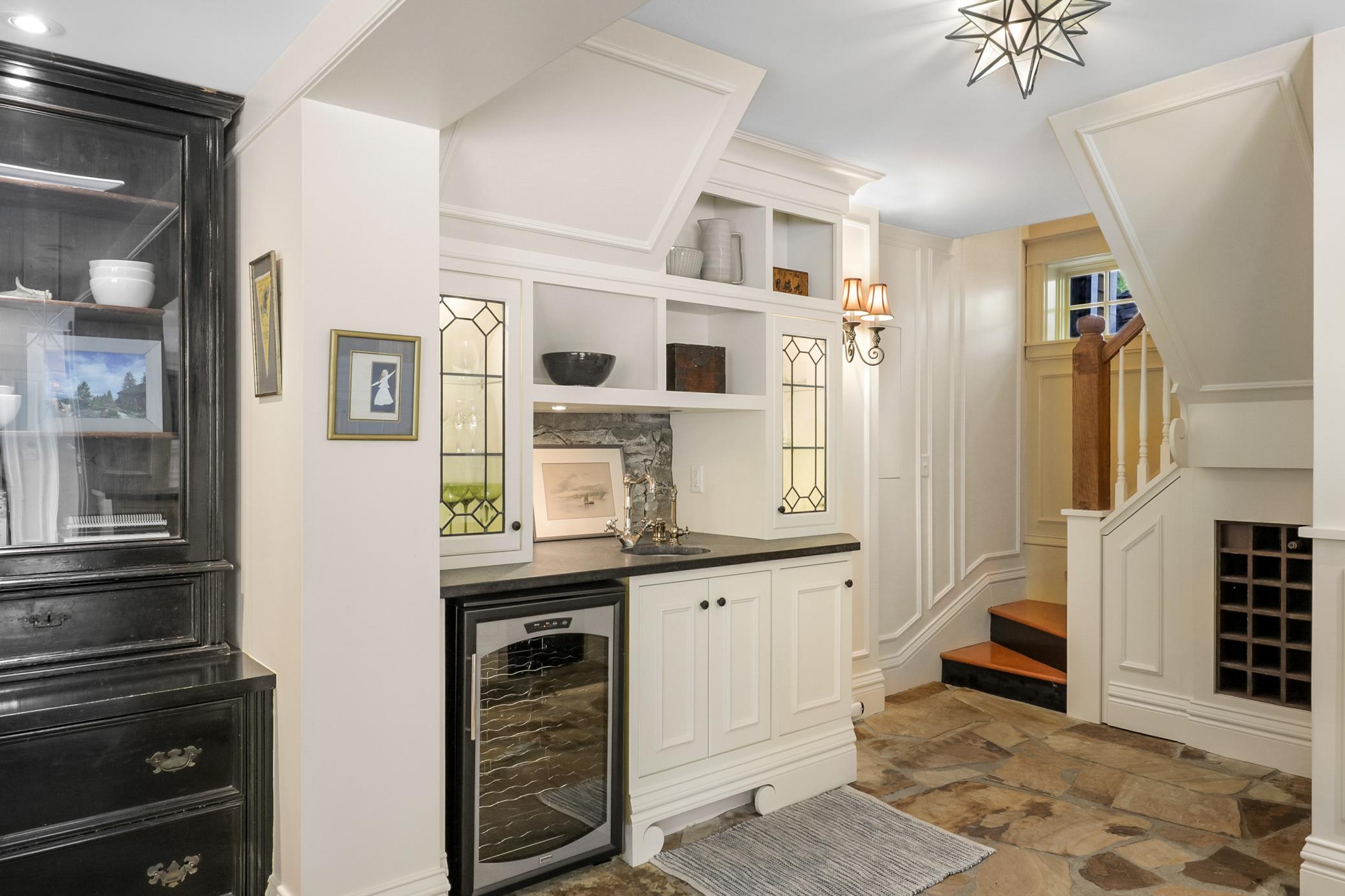 1920's charm meets 2020's luxury at this private Woodland estate