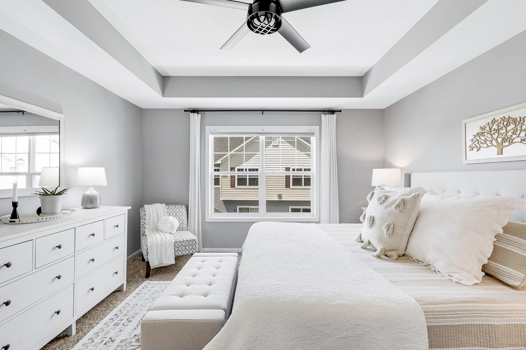 Remodeled, Turnkey Townhouse in Chanhassen