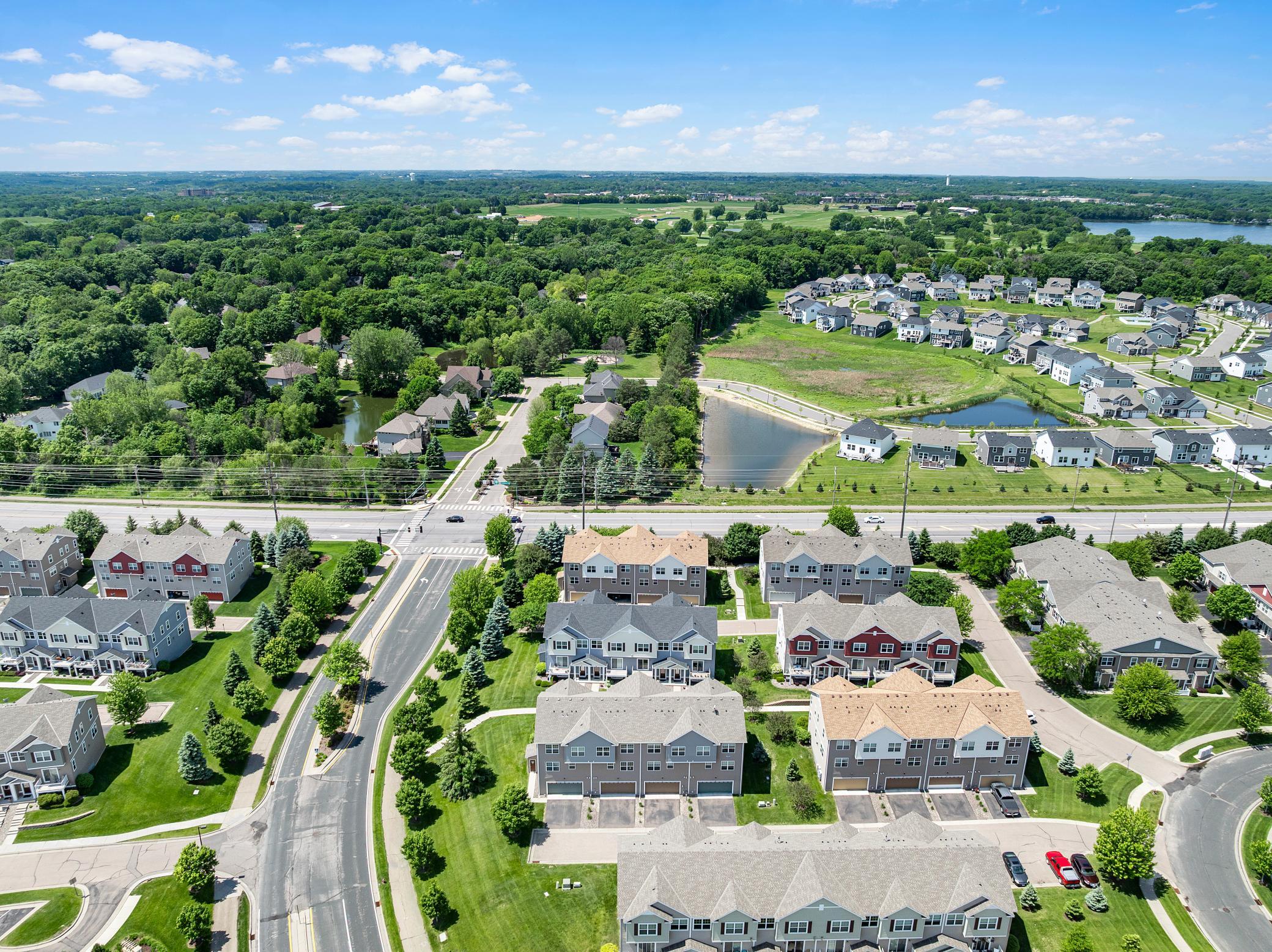 Remodeled, Turnkey Townhouse in Chanhassen