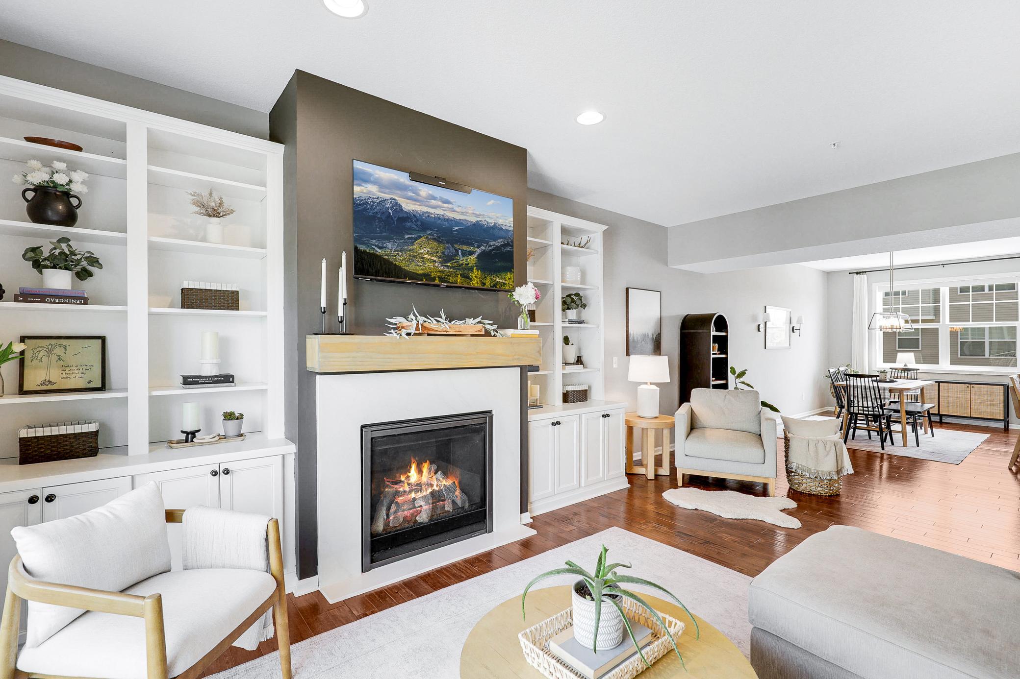 Remodeled, Turnkey Townhouse in Chanhassen