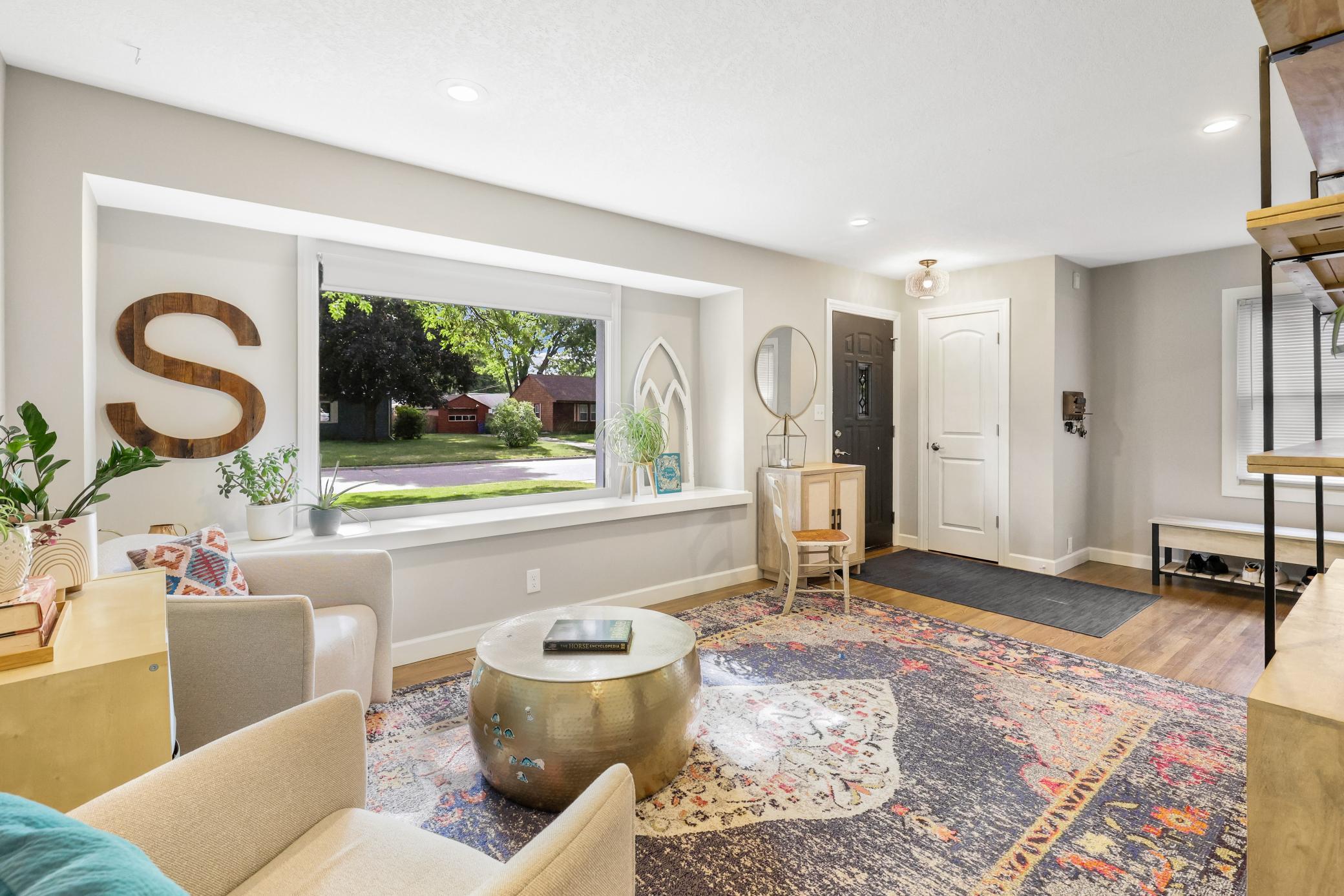 Remodeled Rambler with Open Floorplan, Overlooking Adams Hill Park