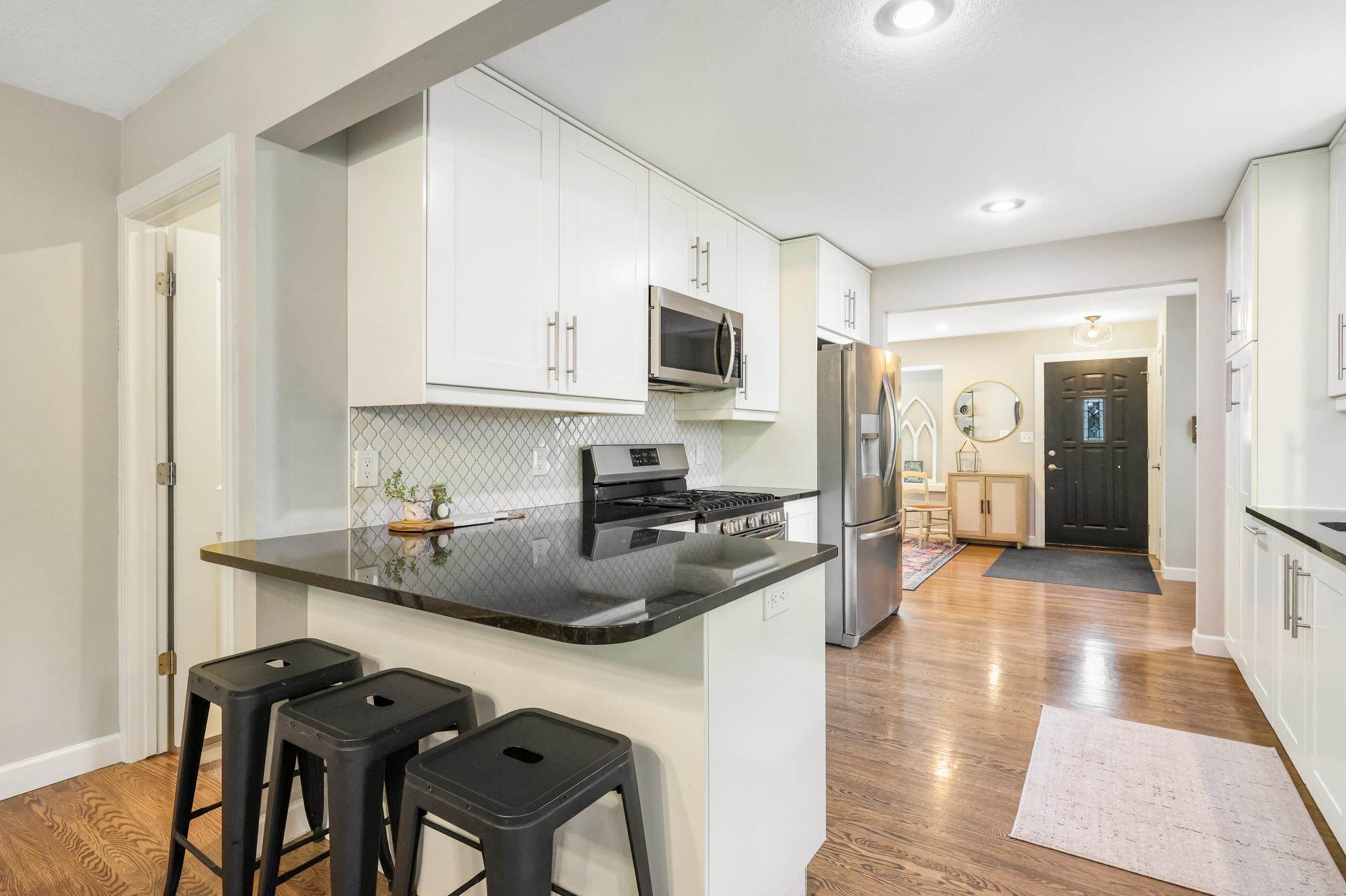 Remodeled Rambler with Open Floorplan, Overlooking Adams Hill Park