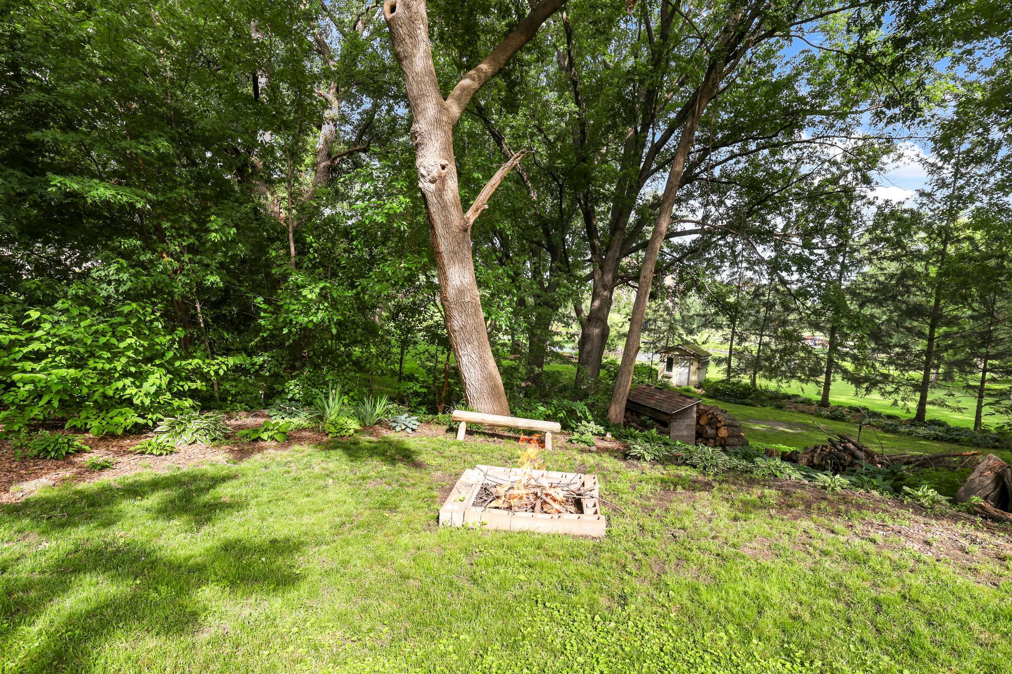 Remodeled Rambler with Open Floorplan, Overlooking Adams Hill Park