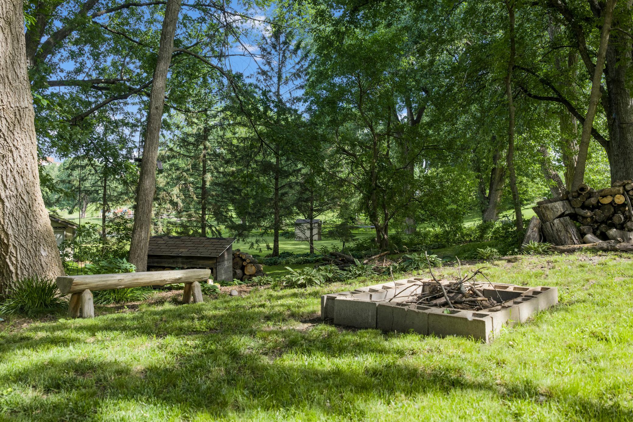 Remodeled Rambler with Open Floorplan, Overlooking Adams Hill Park