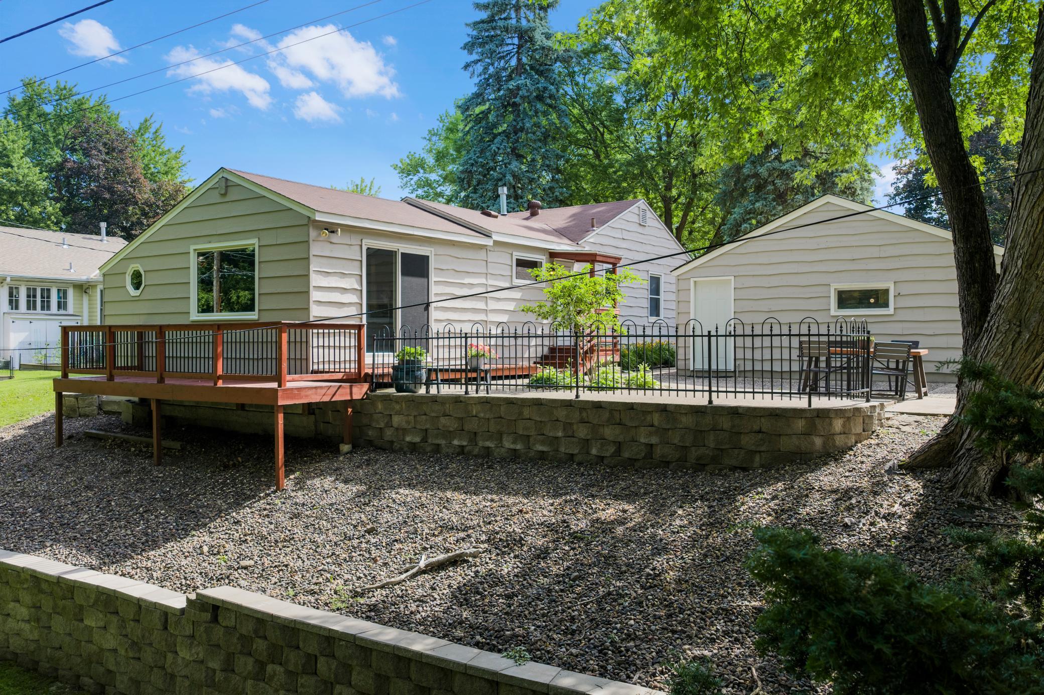 Remodeled Rambler with Open Floorplan, Overlooking Adams Hill Park
