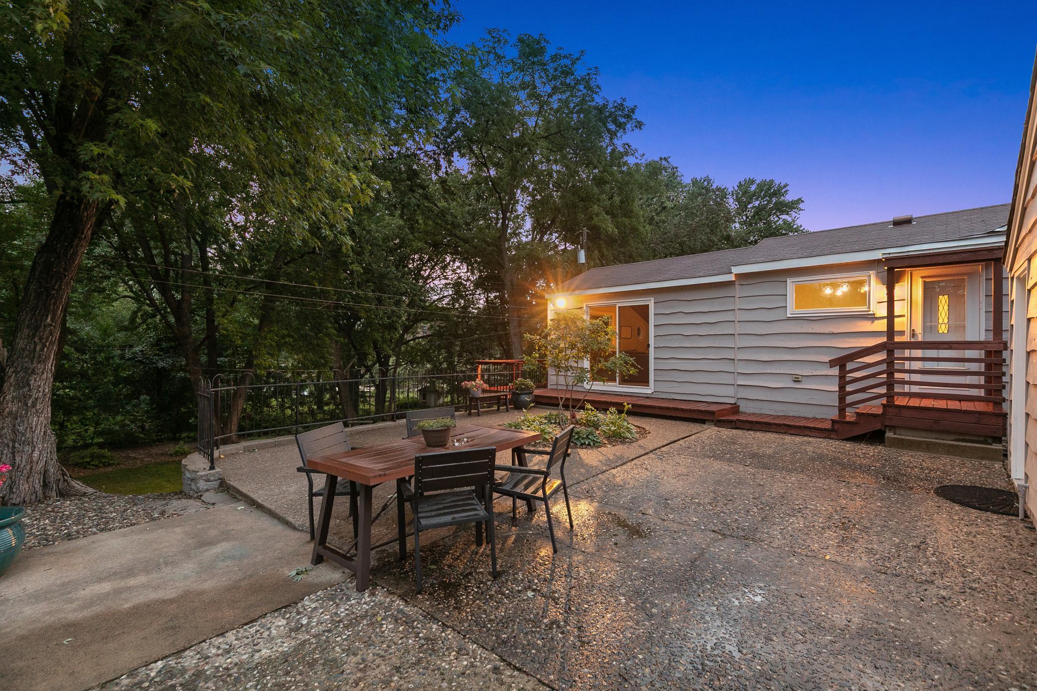 Remodeled Rambler with Open Floorplan, Overlooking Adams Hill Park