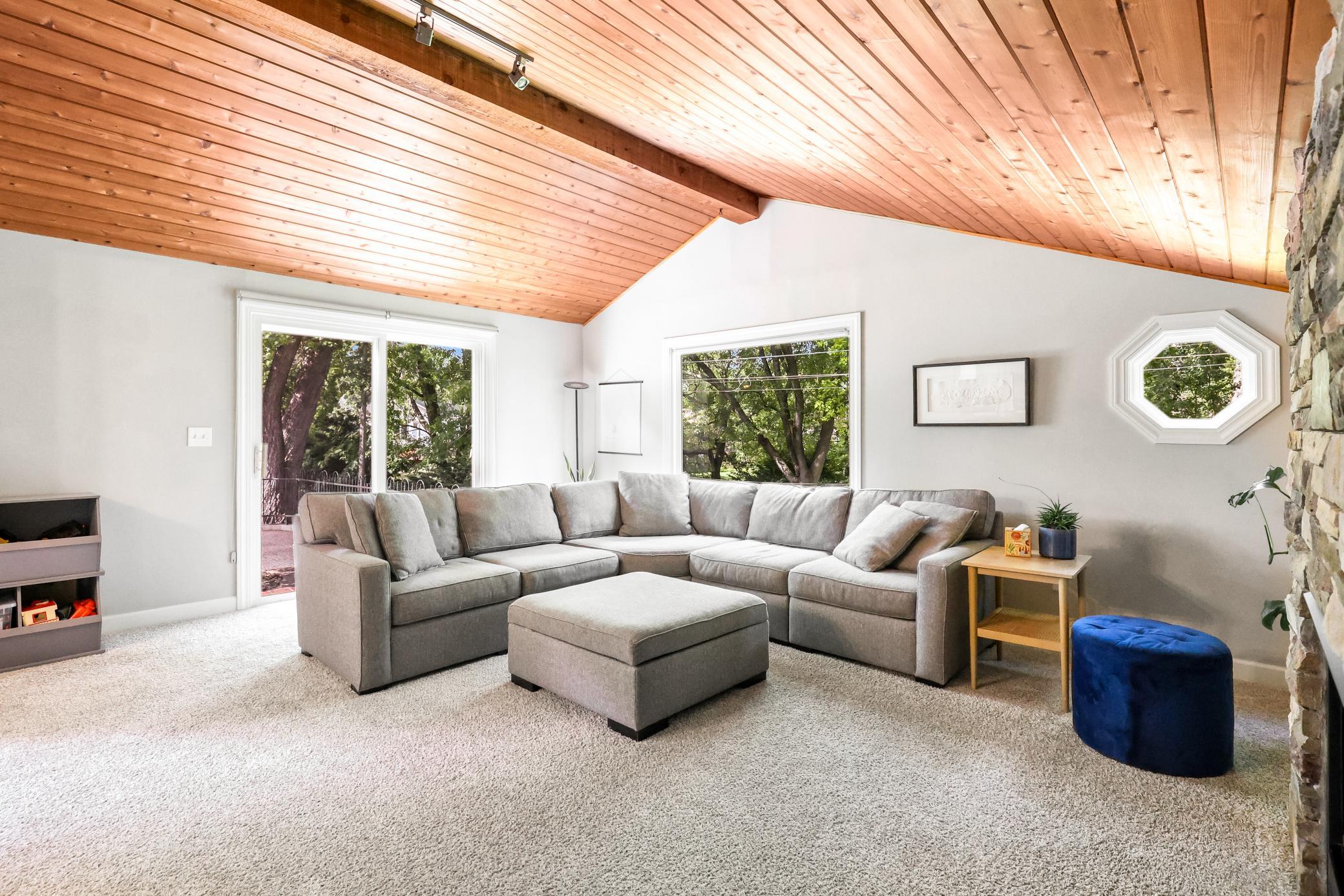 Remodeled Rambler with Open Floorplan, Overlooking Adams Hill Park
