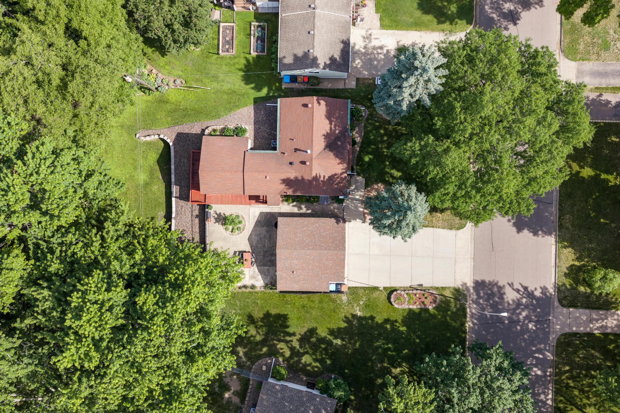 Remodeled Rambler with Open Floorplan, Overlooking Adams Hill Park